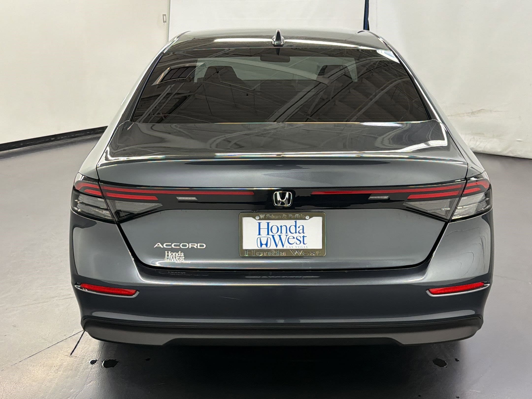 2024 Honda Accord LX - Photo 10