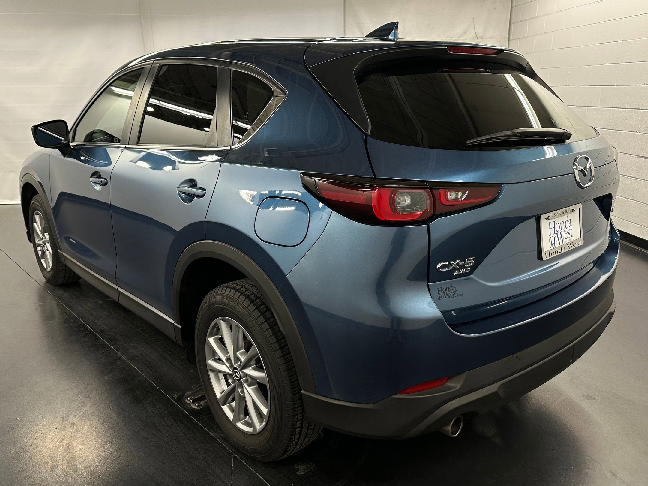 2023 Mazda CX-5 2.5 Select photo 3