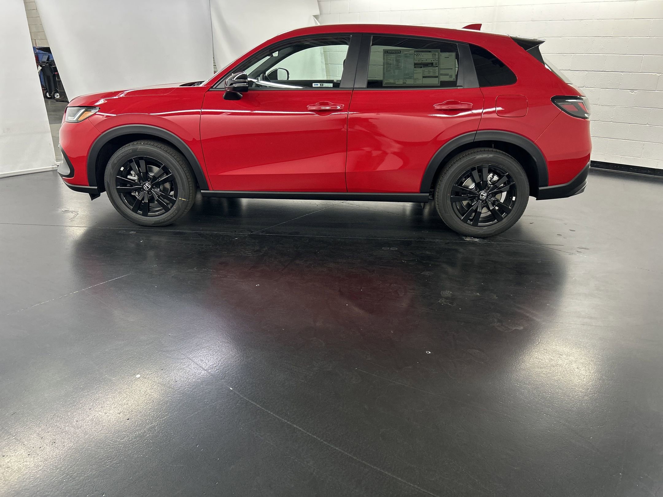 2026 Honda HR-V Sport photo 2