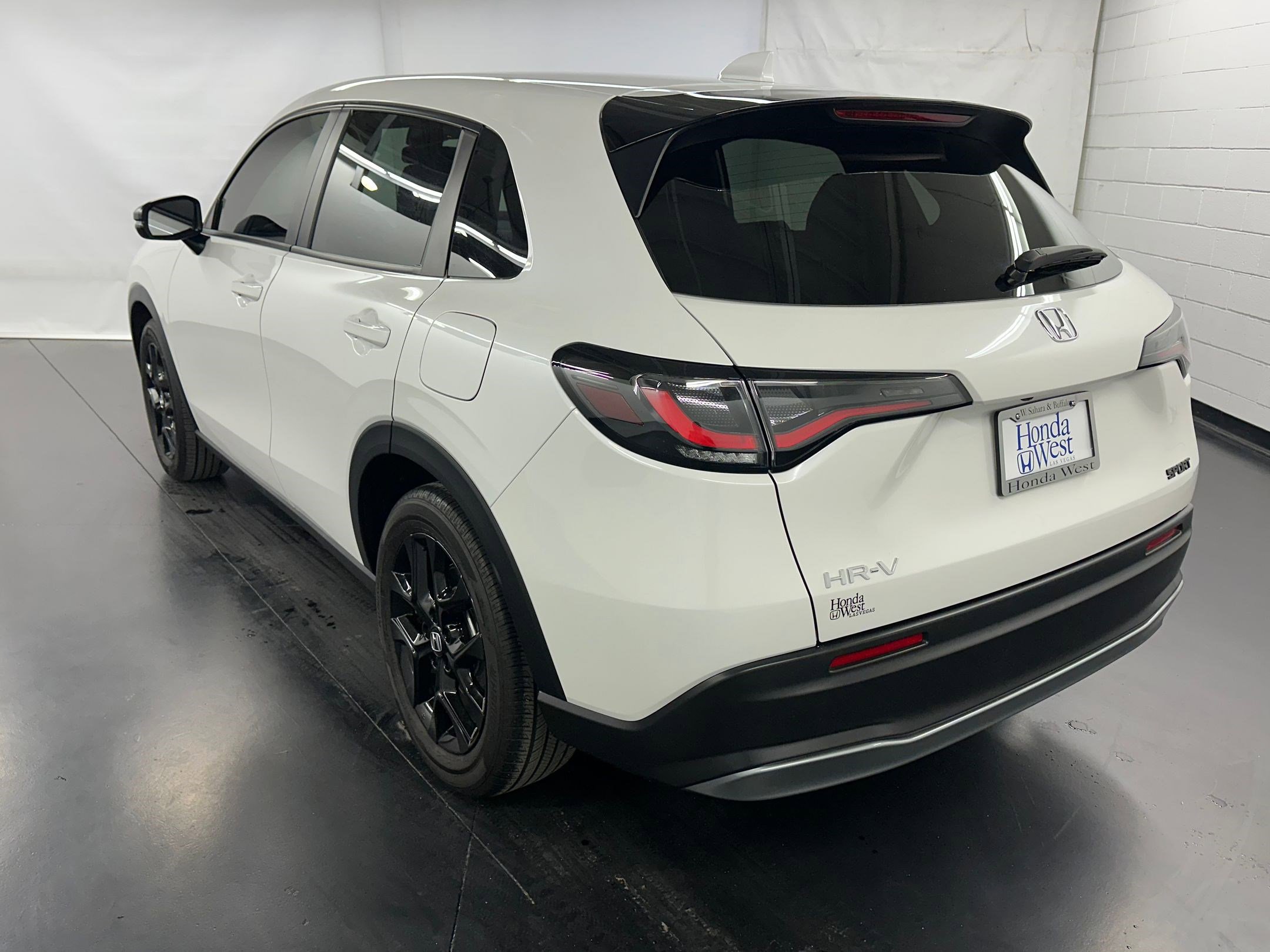 2023 Honda HR-V Sport photo 3