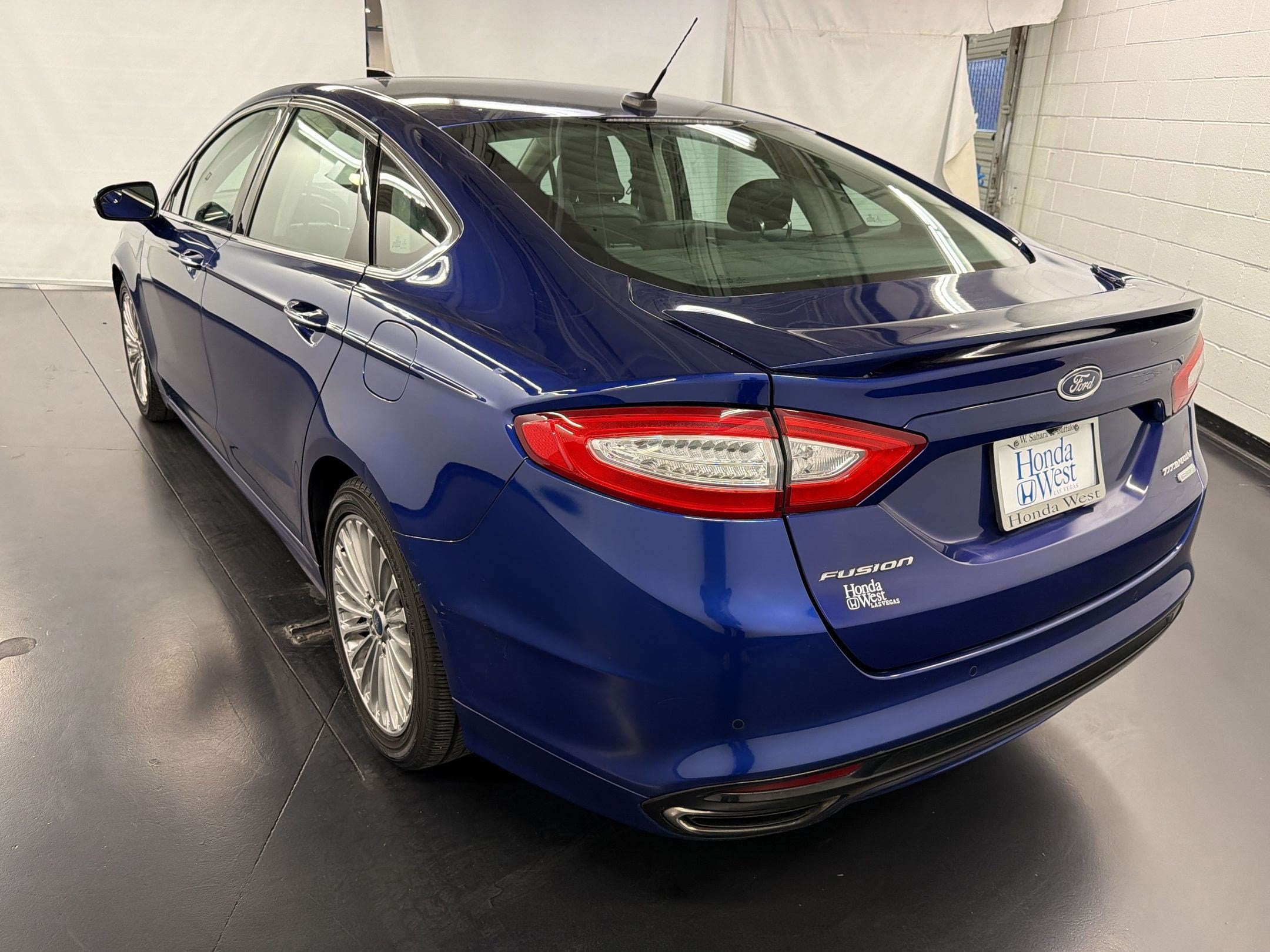 Fusion Titanium Sedan