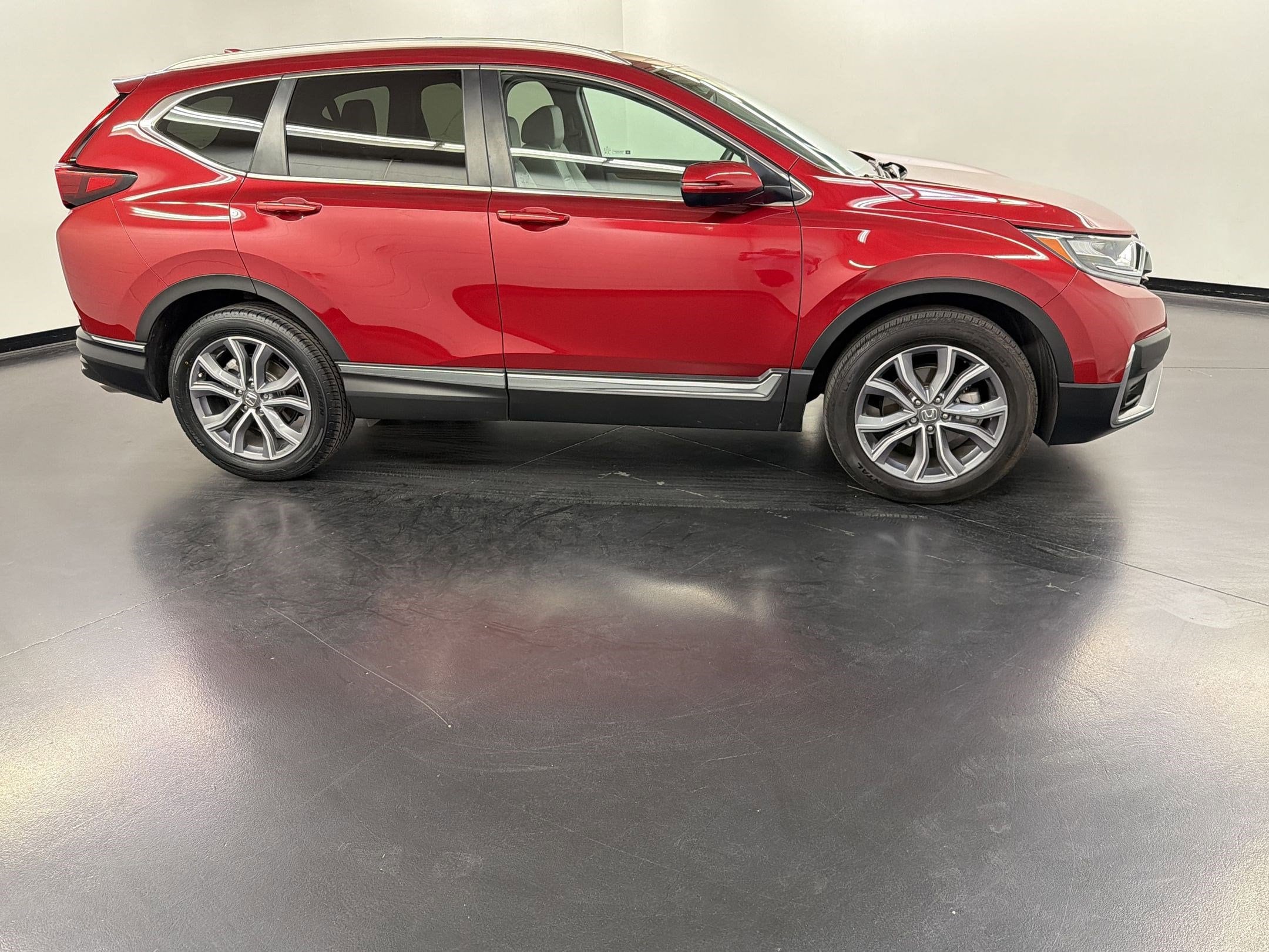 2020 Honda CR-V Touring photo 3