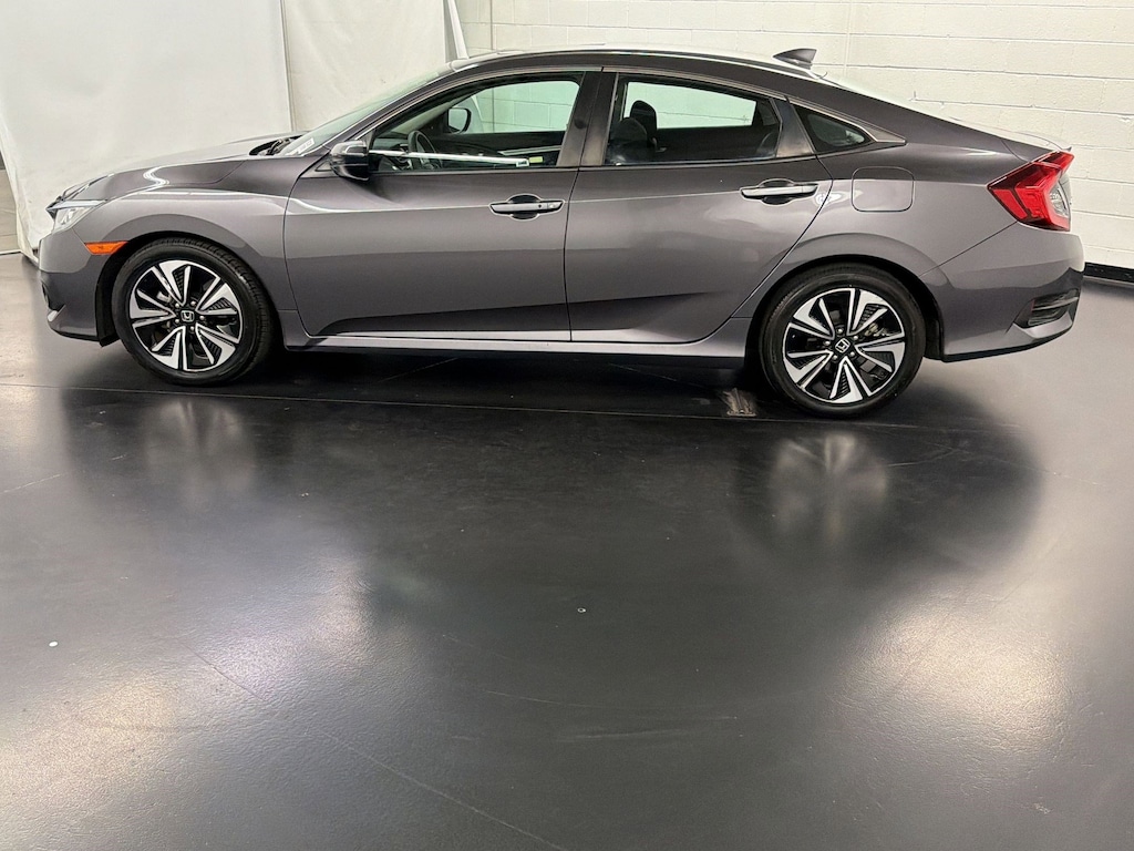 Used 2016 Honda Civic EX-T Sedan