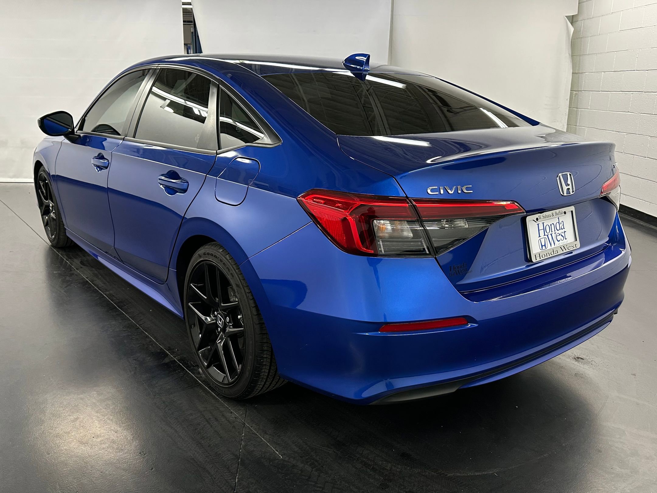 2024 Honda Civic Sport photo 3
