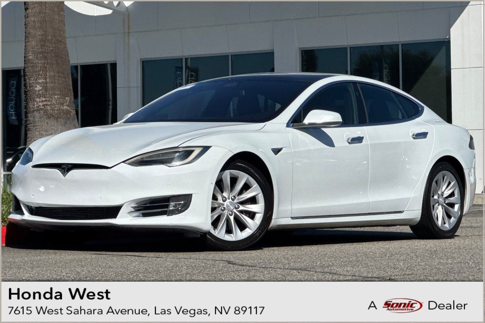  Tesla Model S