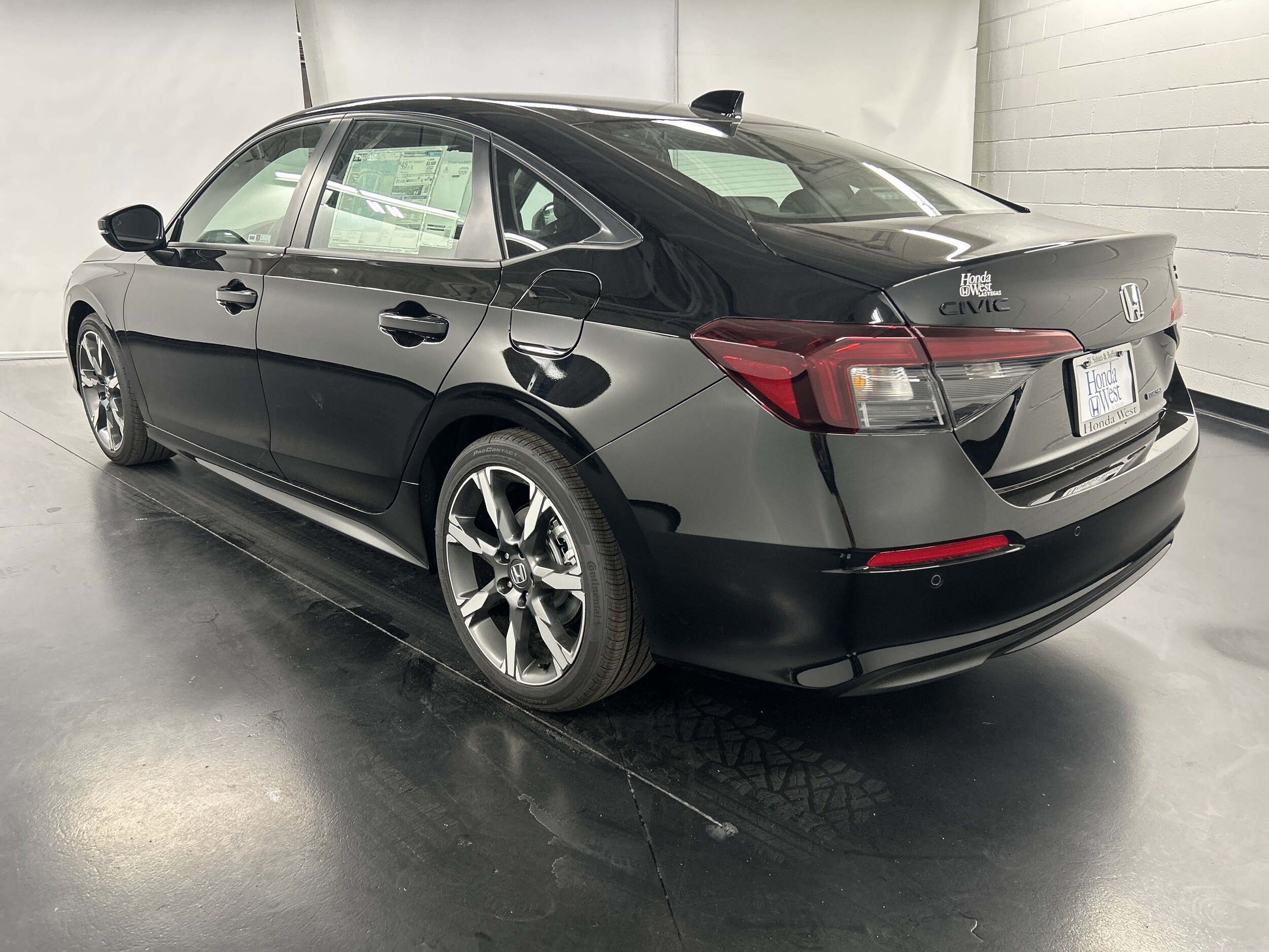 2026 Honda Civic Hybrid Sport Touring photo 4