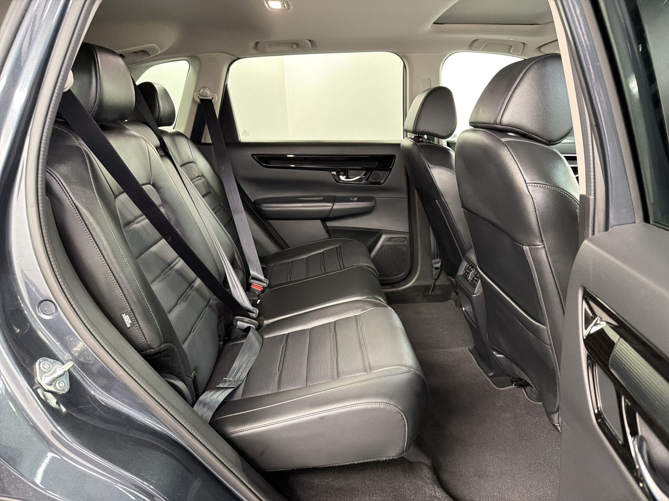 2025 Honda CR-V EX-L - Photo 28