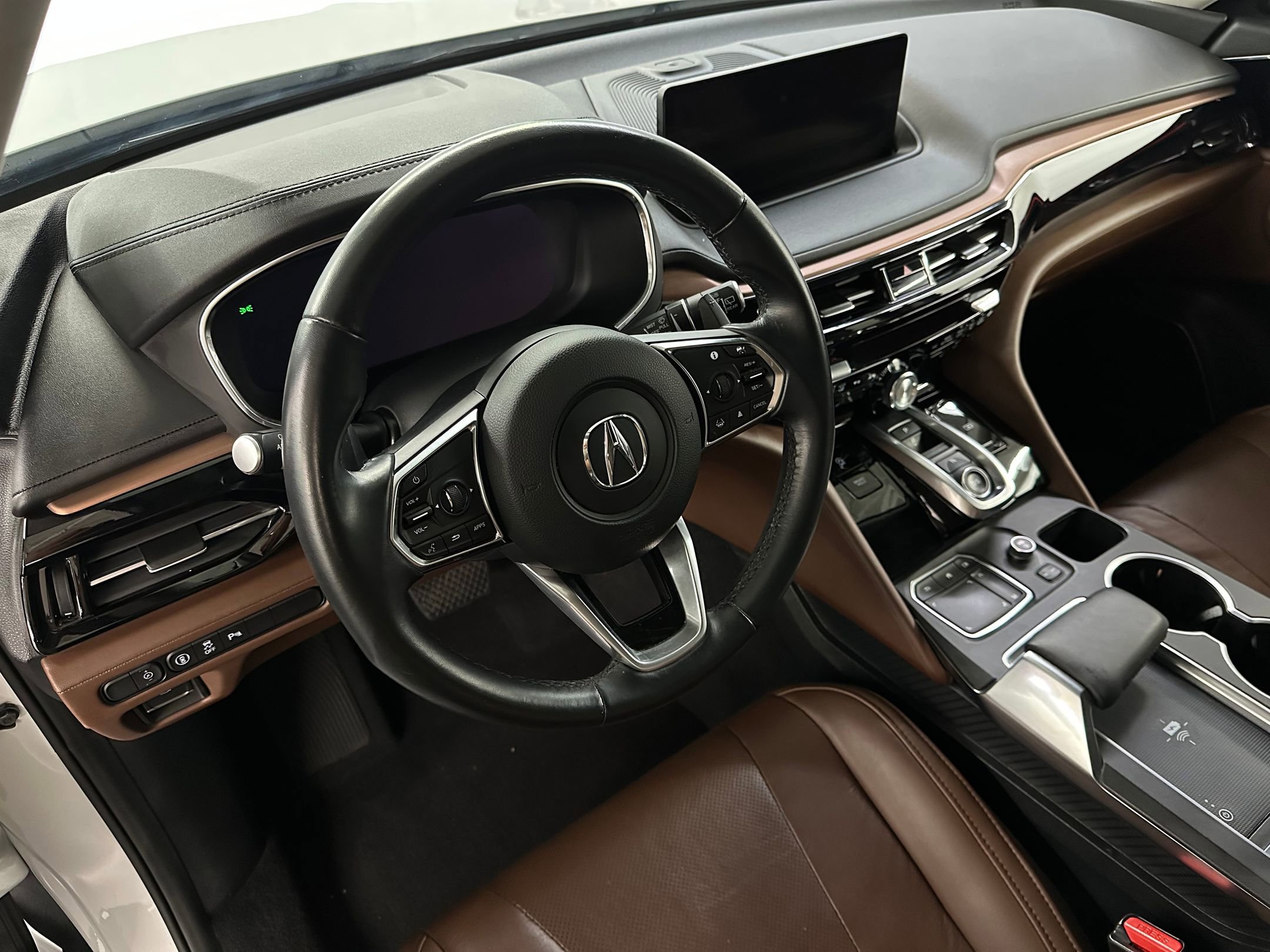 2022 Acura MDX Technology photo 3