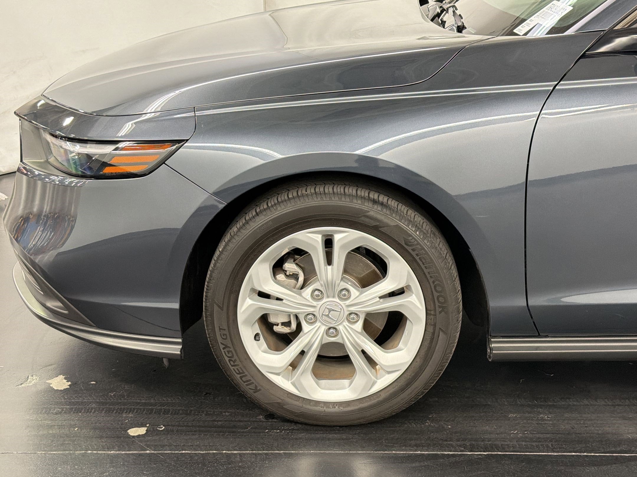 2024 Honda Accord LX - Photo 12