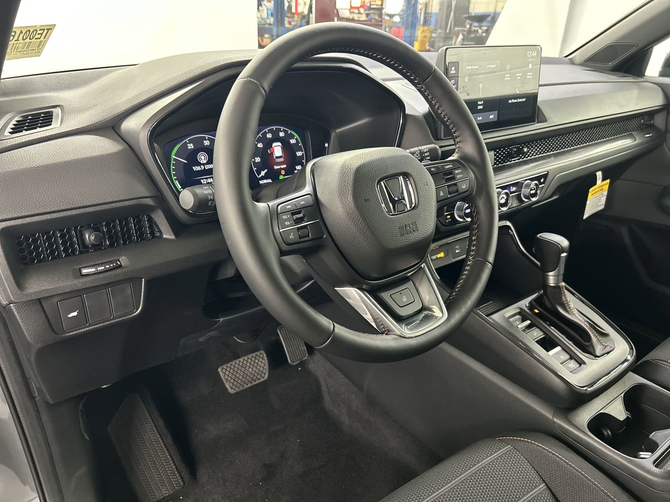 2026 Honda CR-V Hybrid photo 4