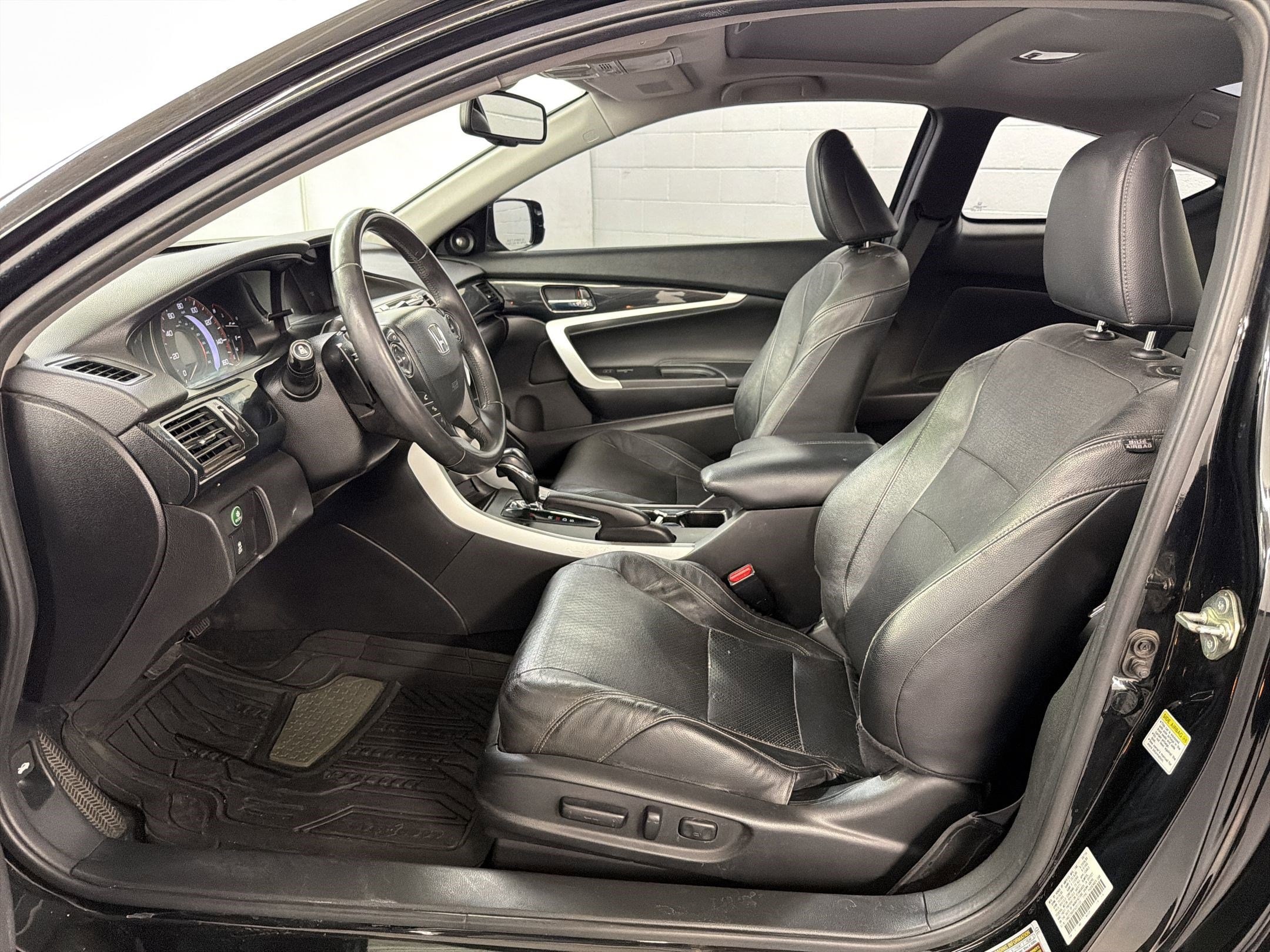 2015 Honda Accord EX-L photo 4