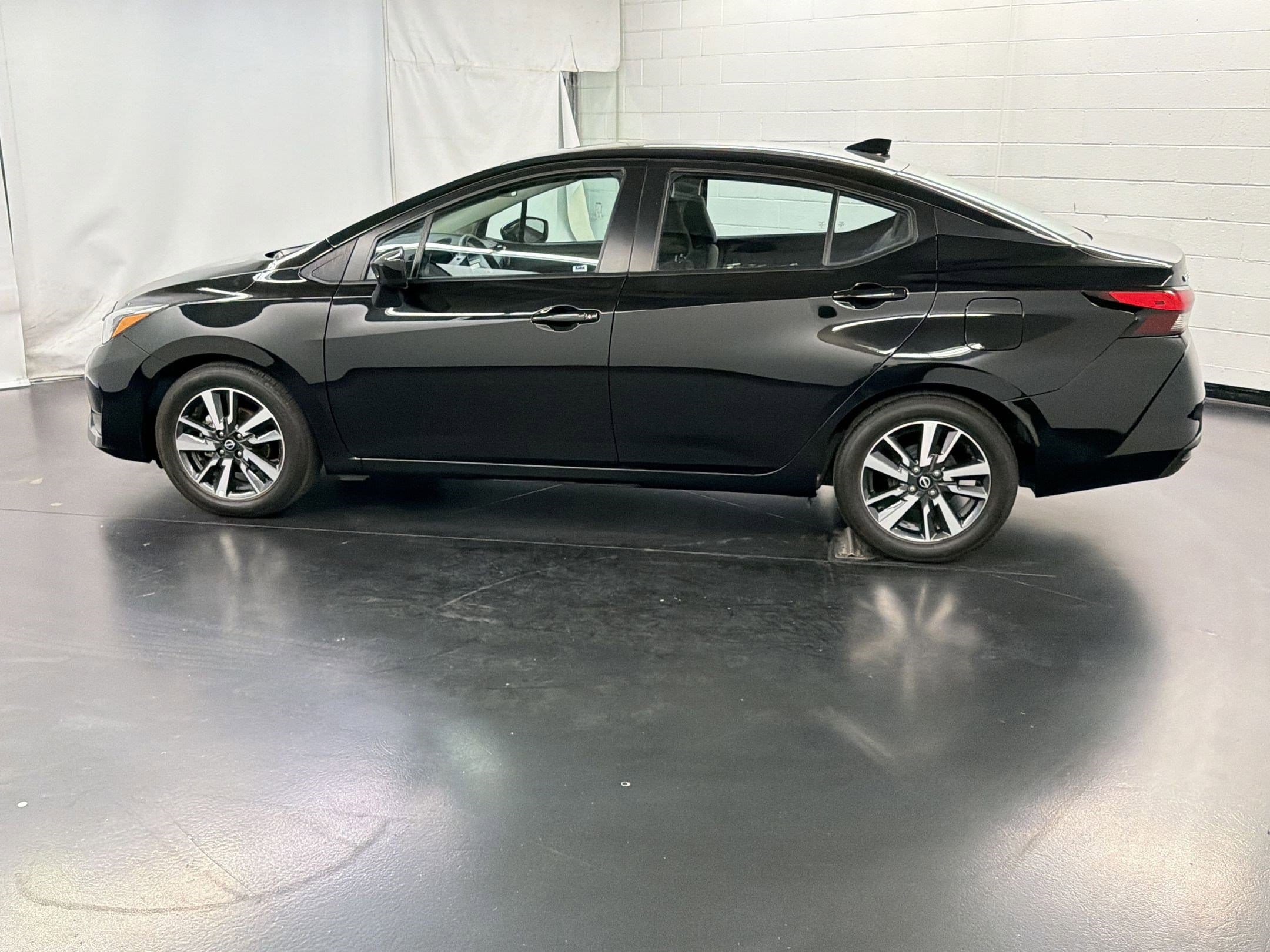 2025 Nissan Versa SV photo 2