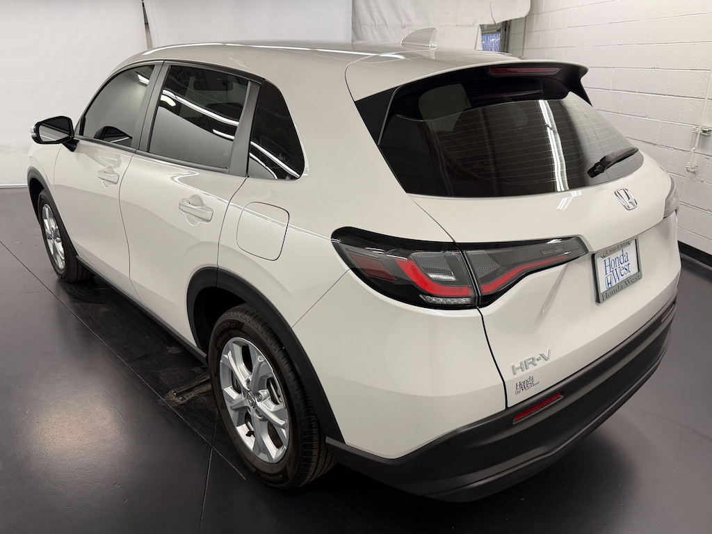 Certified 2025 Honda HR-V LX SUV