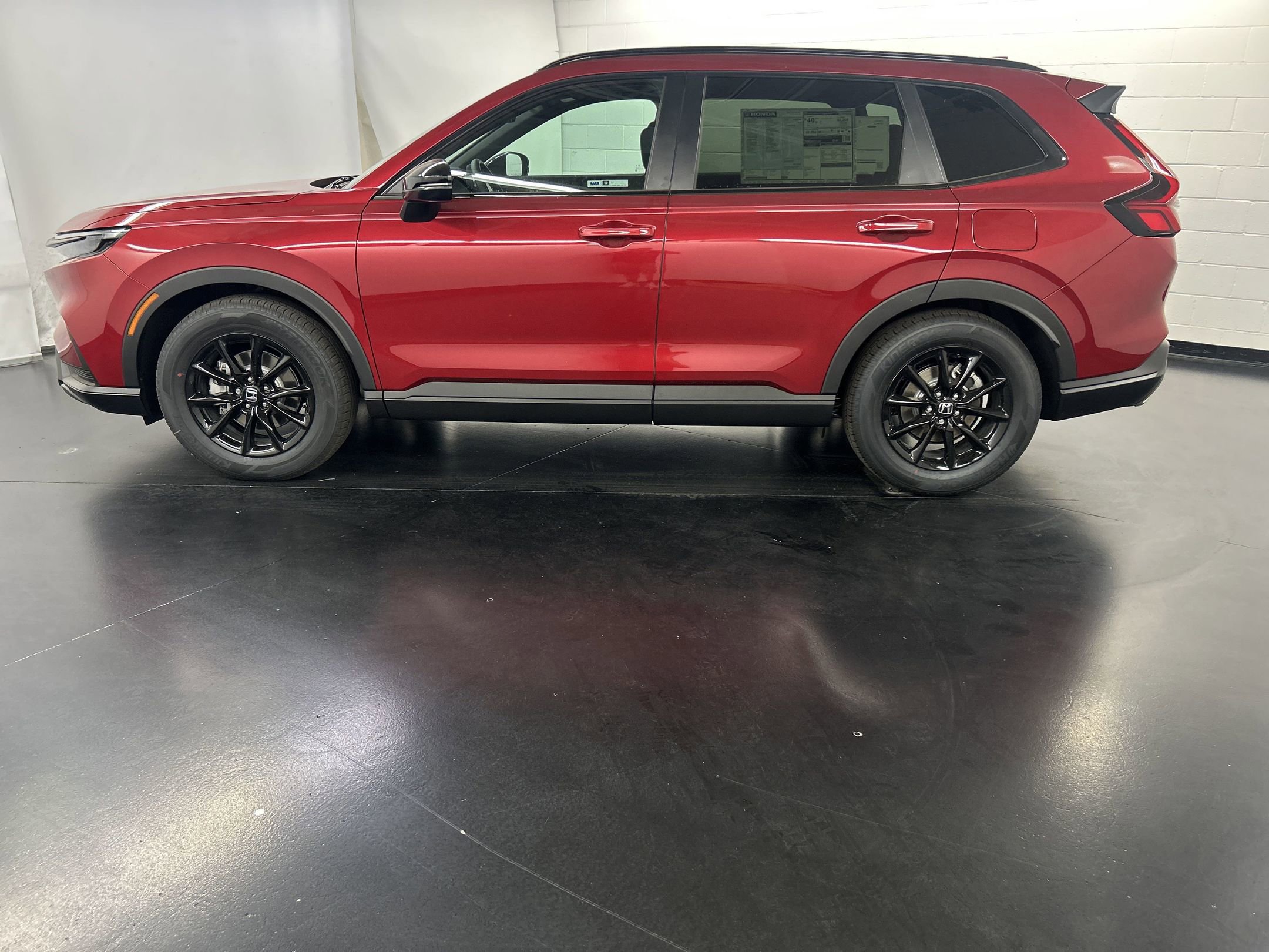 2026 Honda CR-V Hybrid Sport photo 2