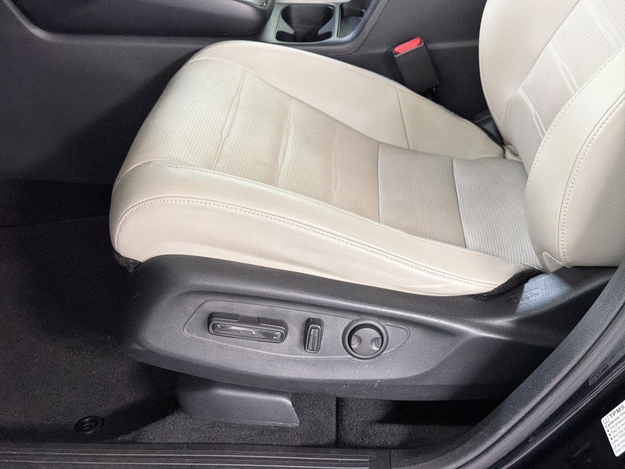 2023 Honda CR-V EX-L - Photo 14