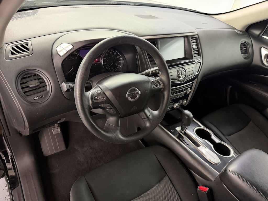 Used 2019 Nissan Pathfinder S SUV