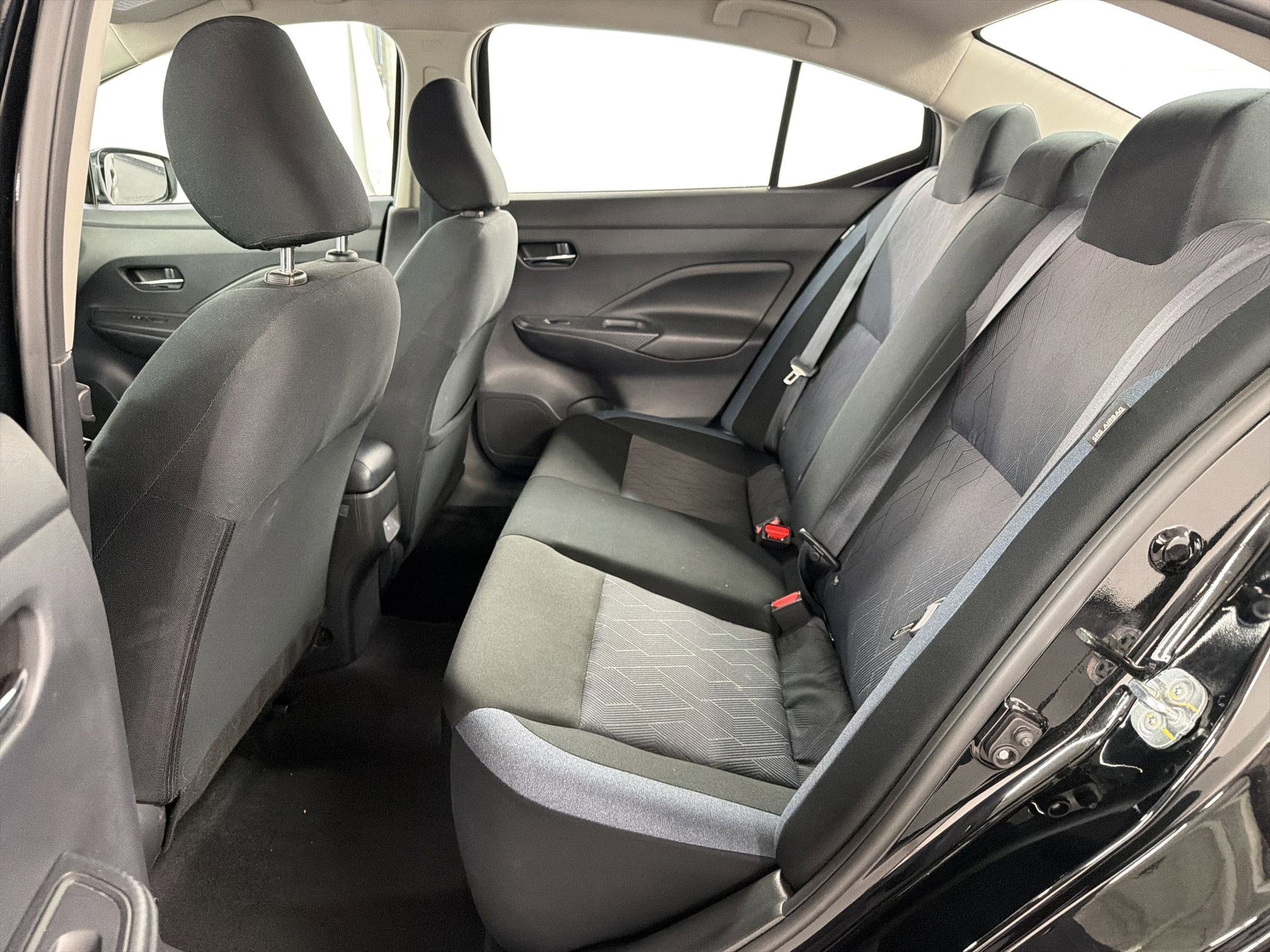 2025 Nissan Versa Sedan SV - Photo 14