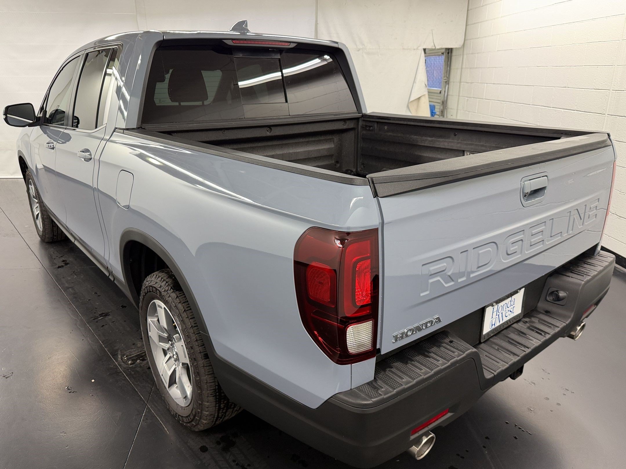 New 2026 Honda Ridgeline RTL Truck Crew Cab
