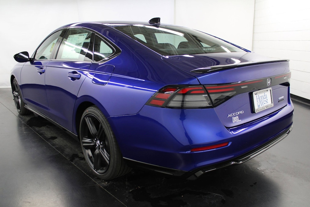 New 2025 Honda Accord Hybrid Sport-L Sedan