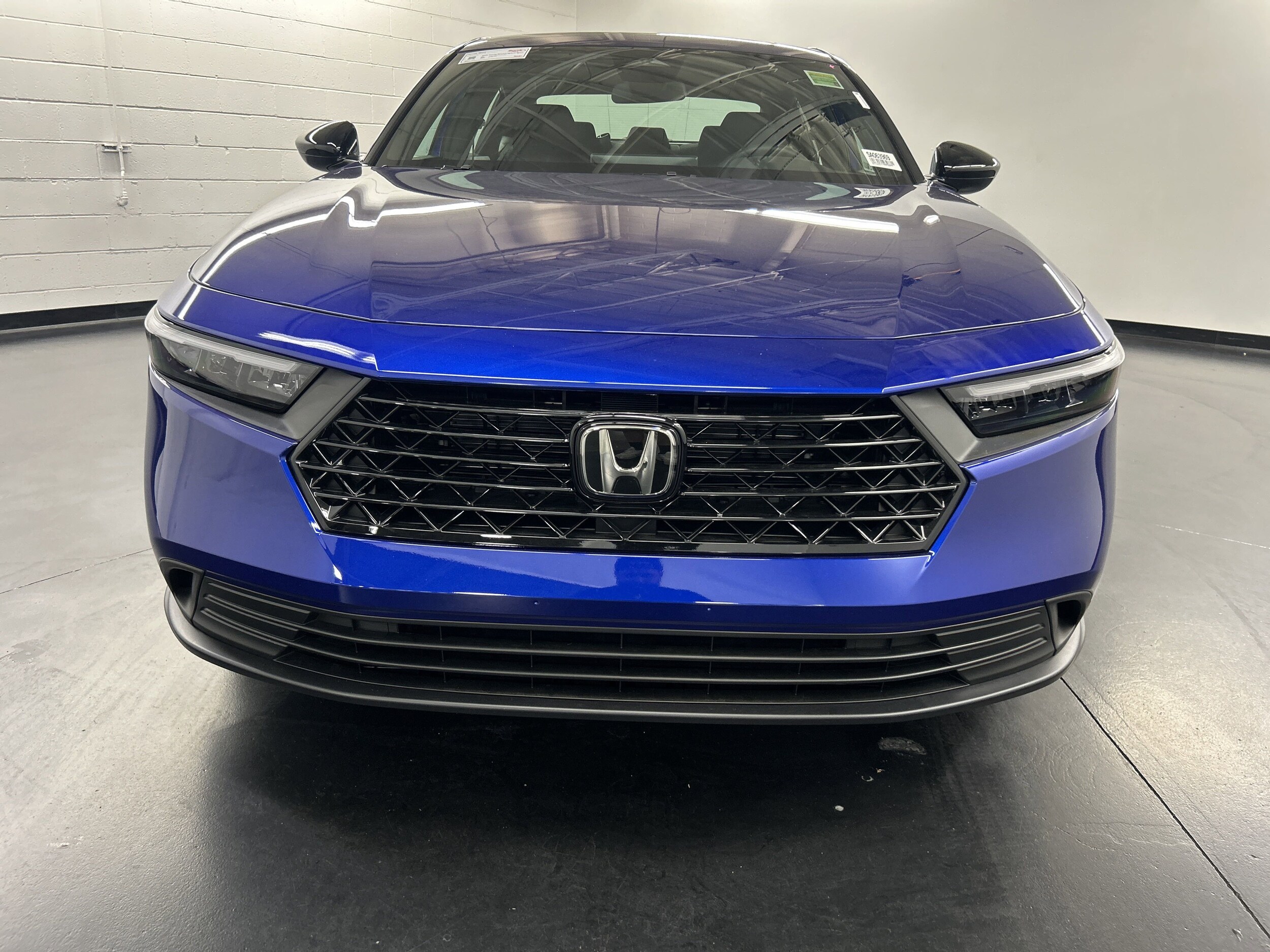 2025 Honda Accord Hybrid Sport photo 2