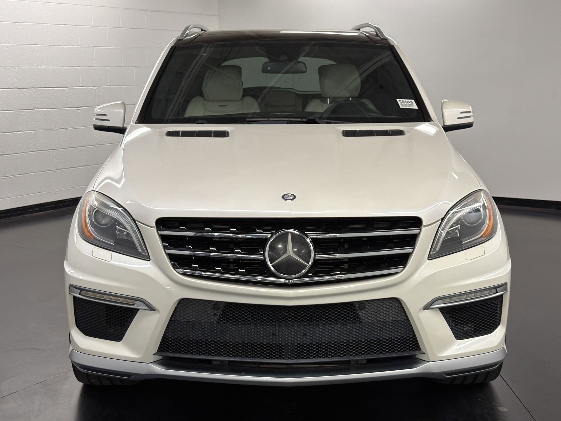 ML 63 AMG ML 63 AMG SUV