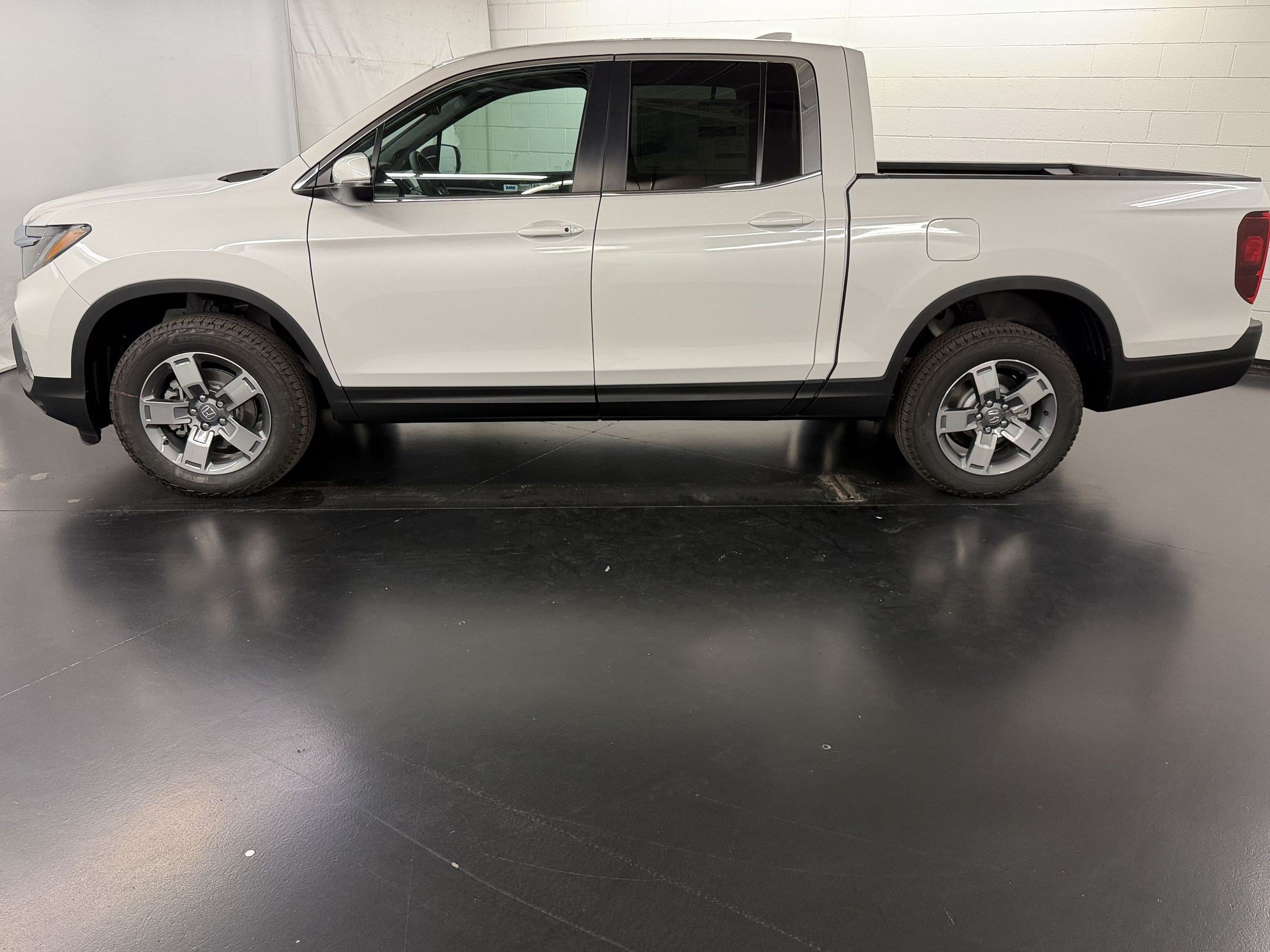 New 2026 Honda Ridgeline RTL Truck Crew Cab
