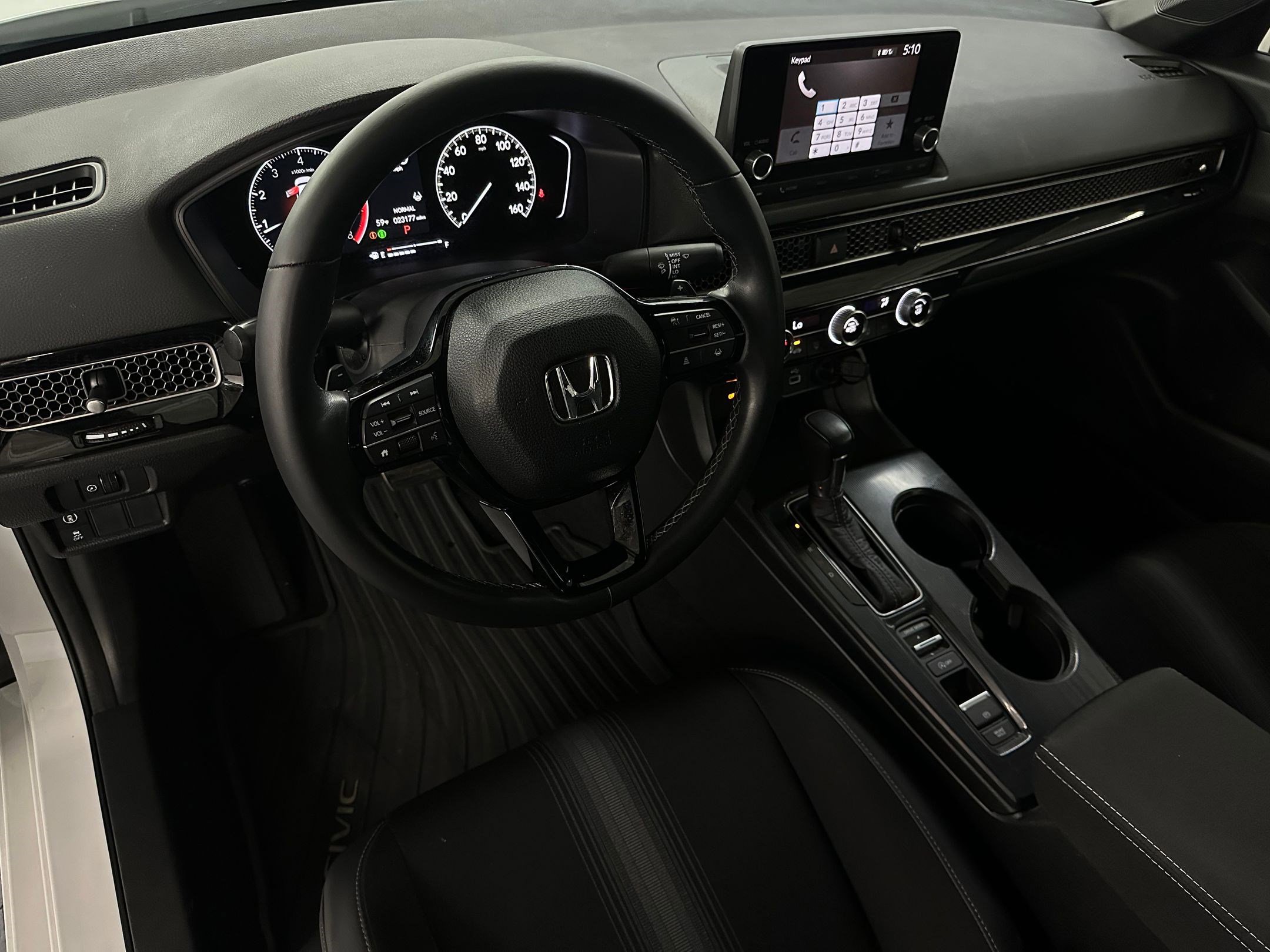 2023 Honda Civic Sport photo 4