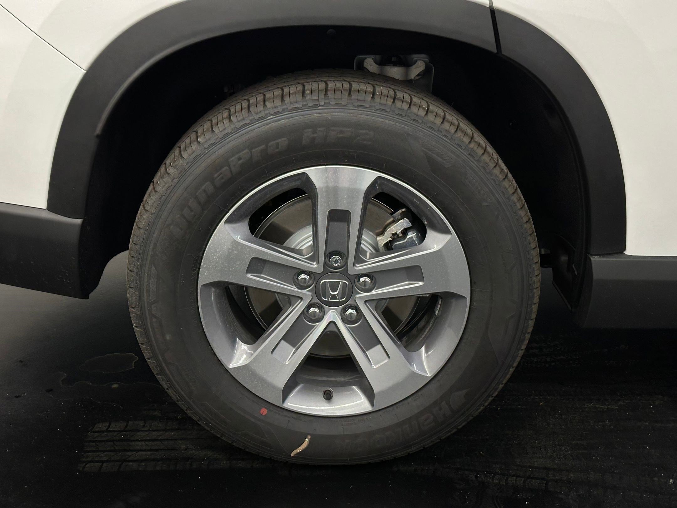 2025 Honda Pilot EX-L - Photo 21