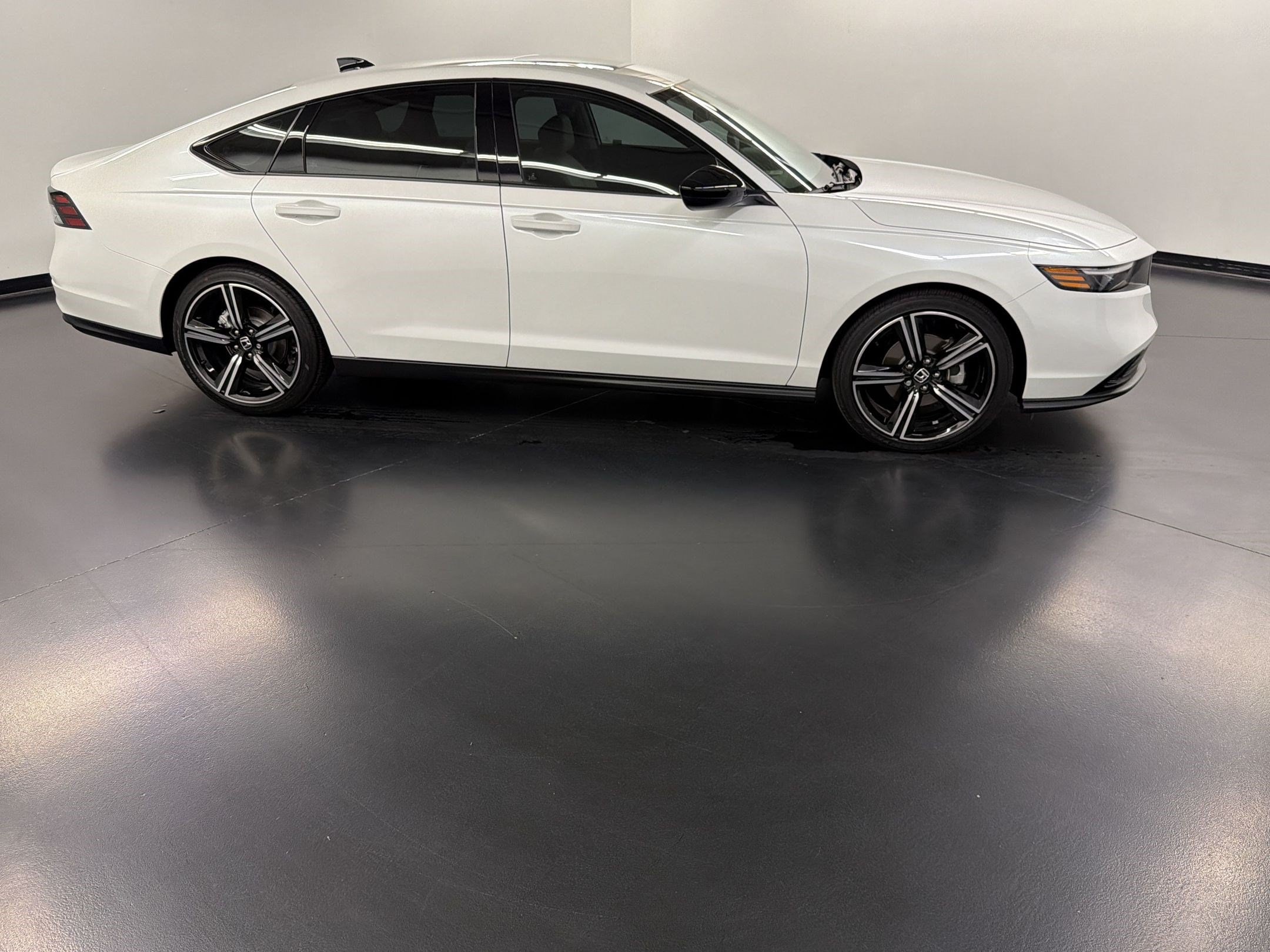 2026 Honda Accord SE - Photo 8