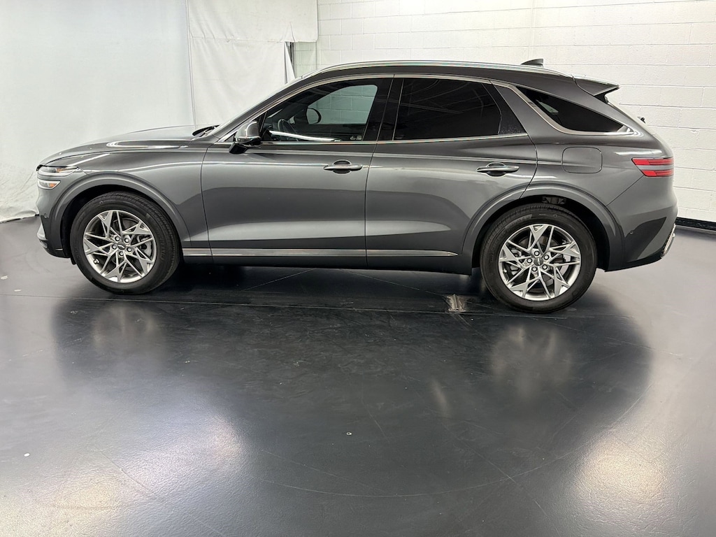 Used 2022 Genesis GV70 2.5T SUV