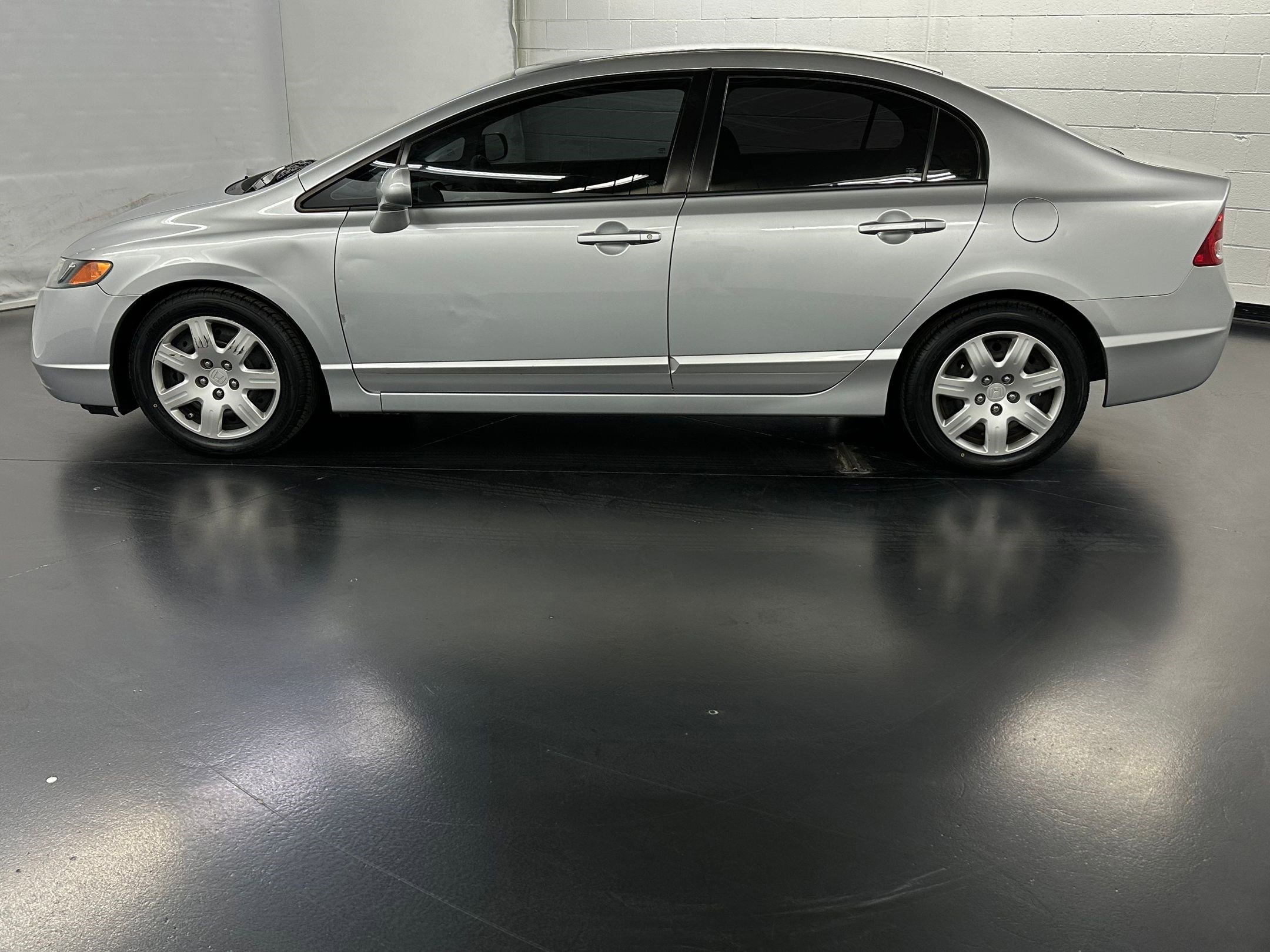 2008 Honda Civic LX photo 2