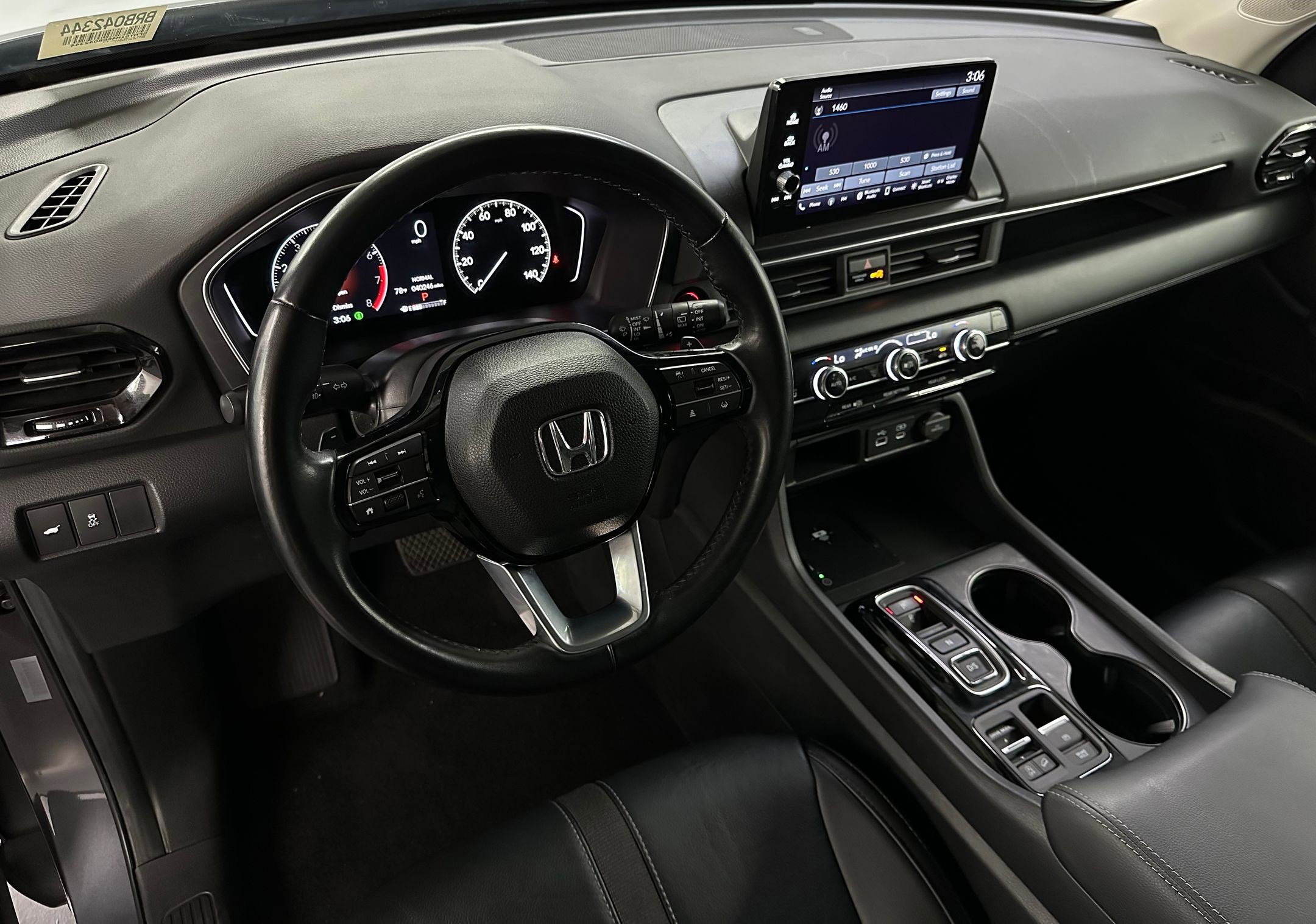2024 Honda Pilot EX-L photo 3