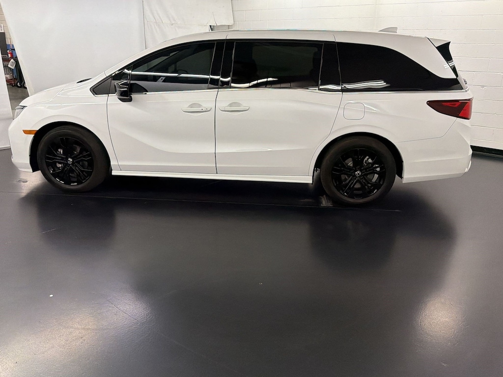 Certified 2025 Honda Odyssey Sport-L Van