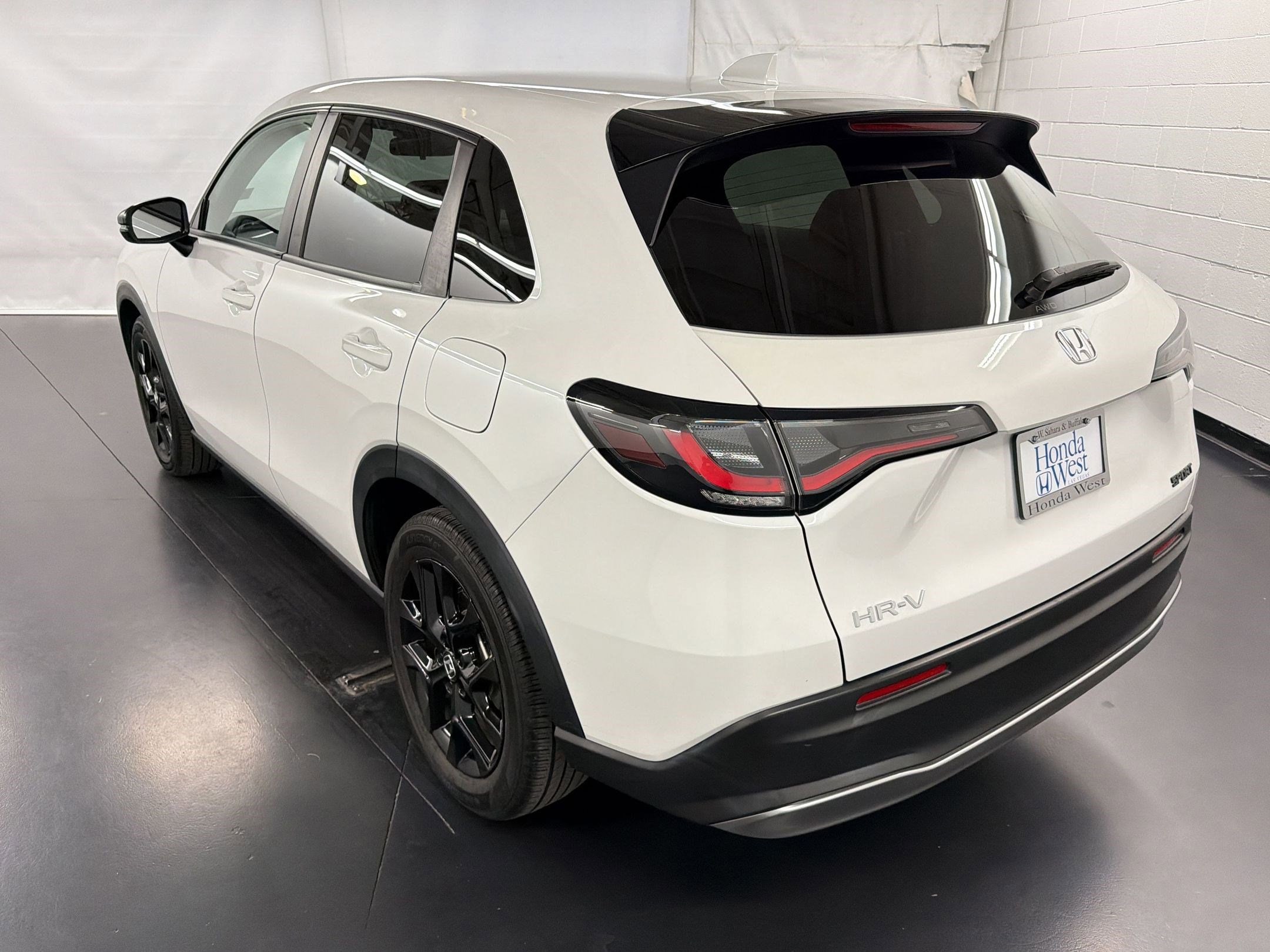 2024 Honda HR-V Sport photo 2