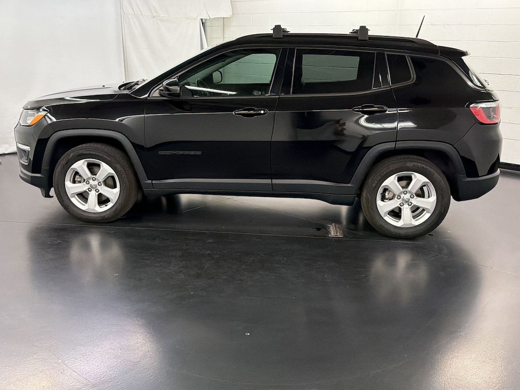 Used 2017 Jeep New Compass Latitude SUV