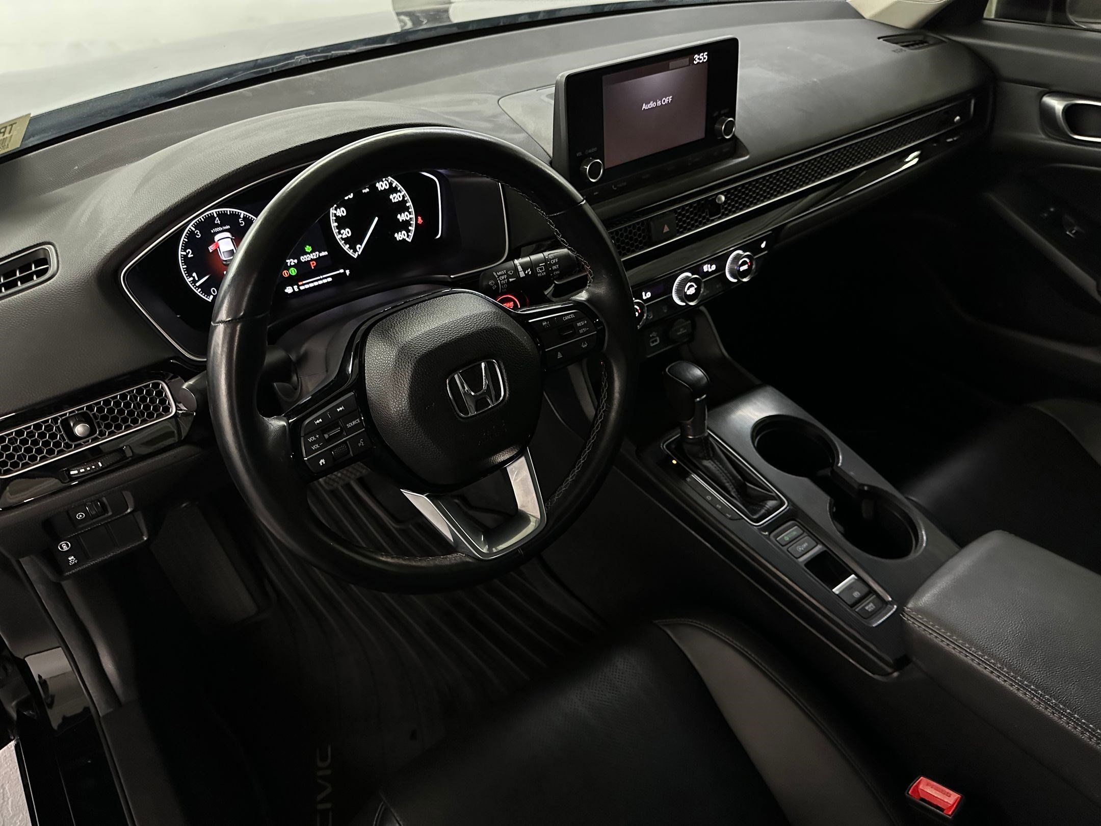 2023 Honda Civic EX-L Hatchback photo 4