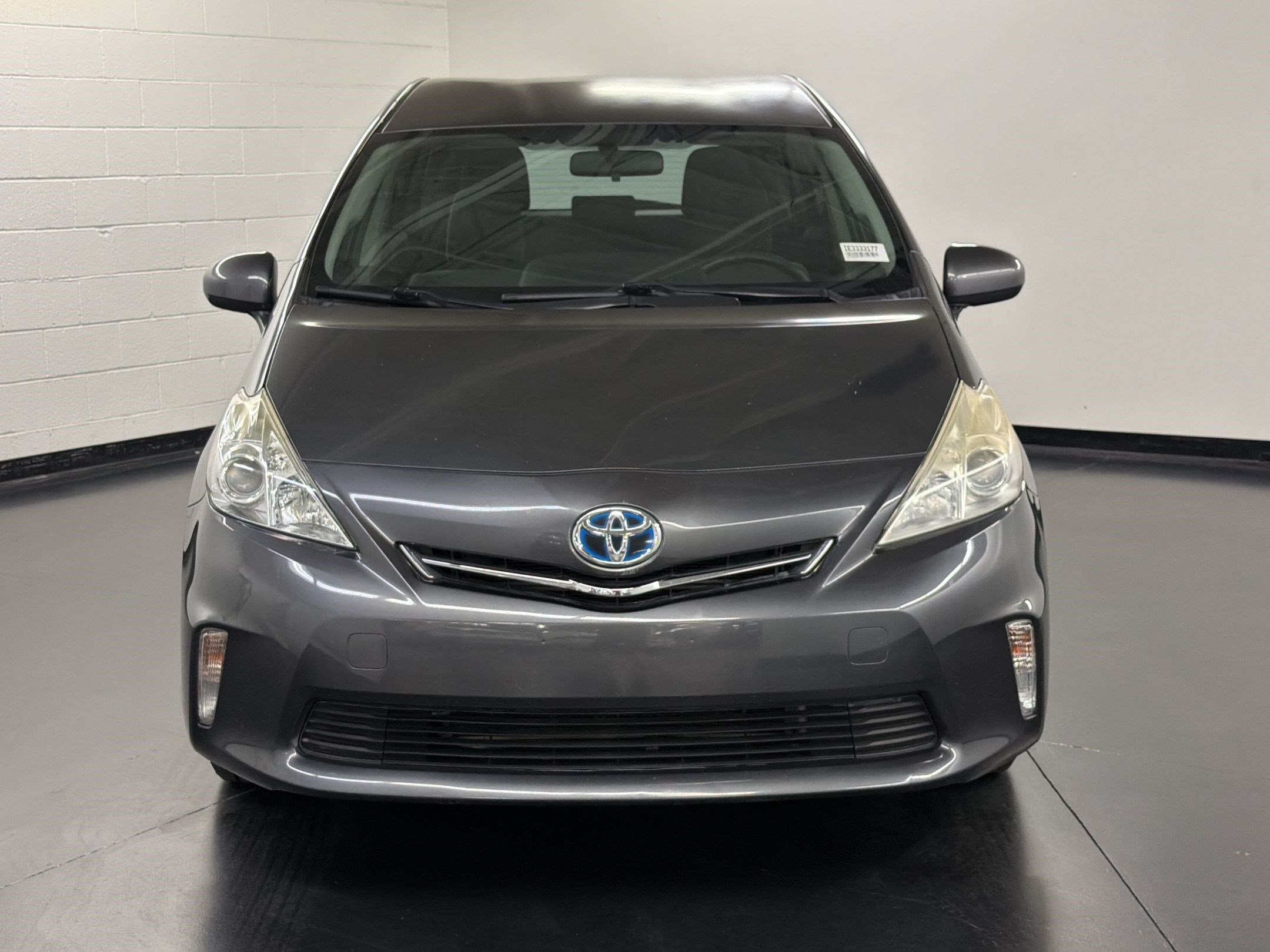 Prius V Two Wagon