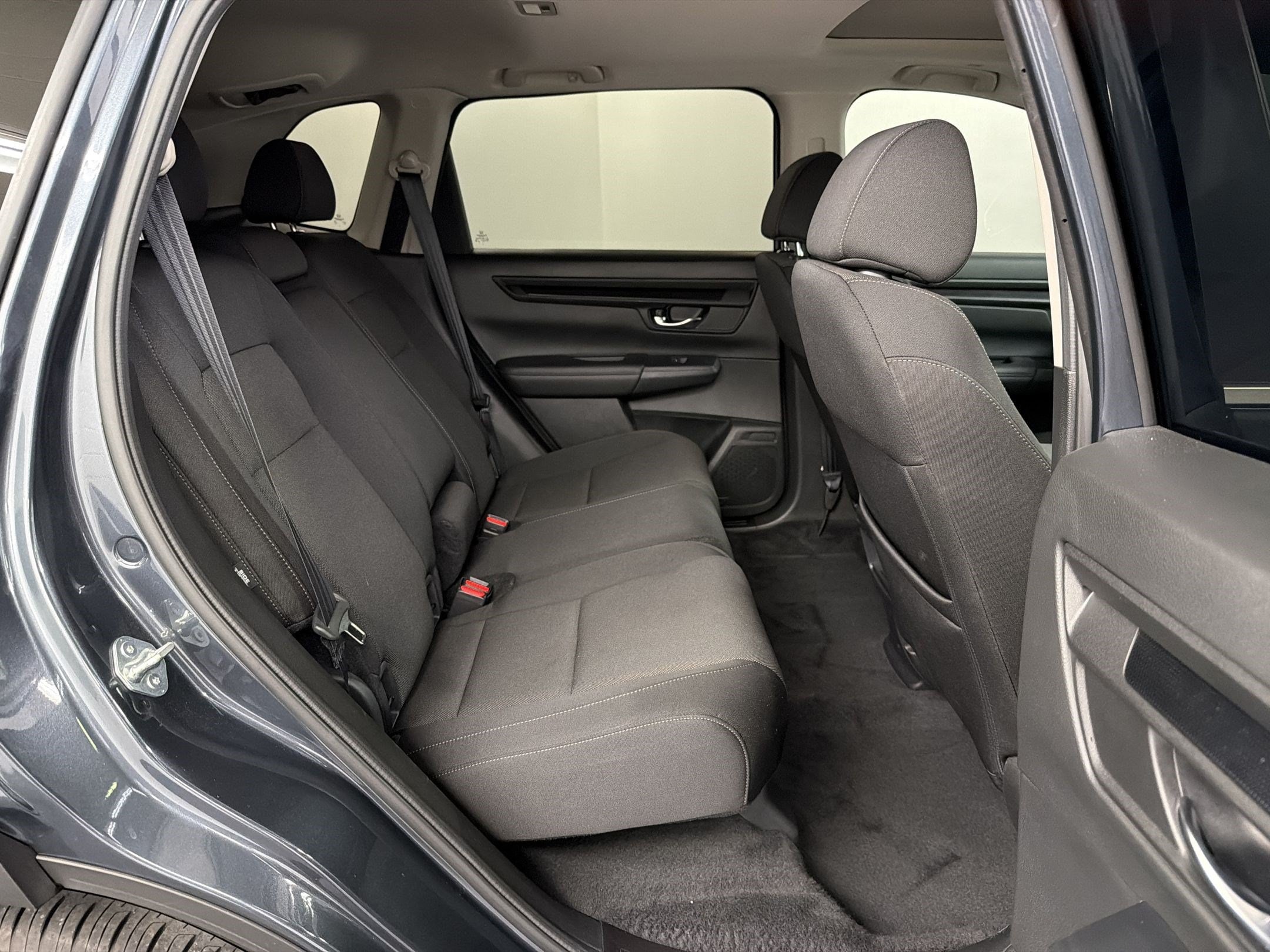 2025 Honda CR-V EX - Photo 30