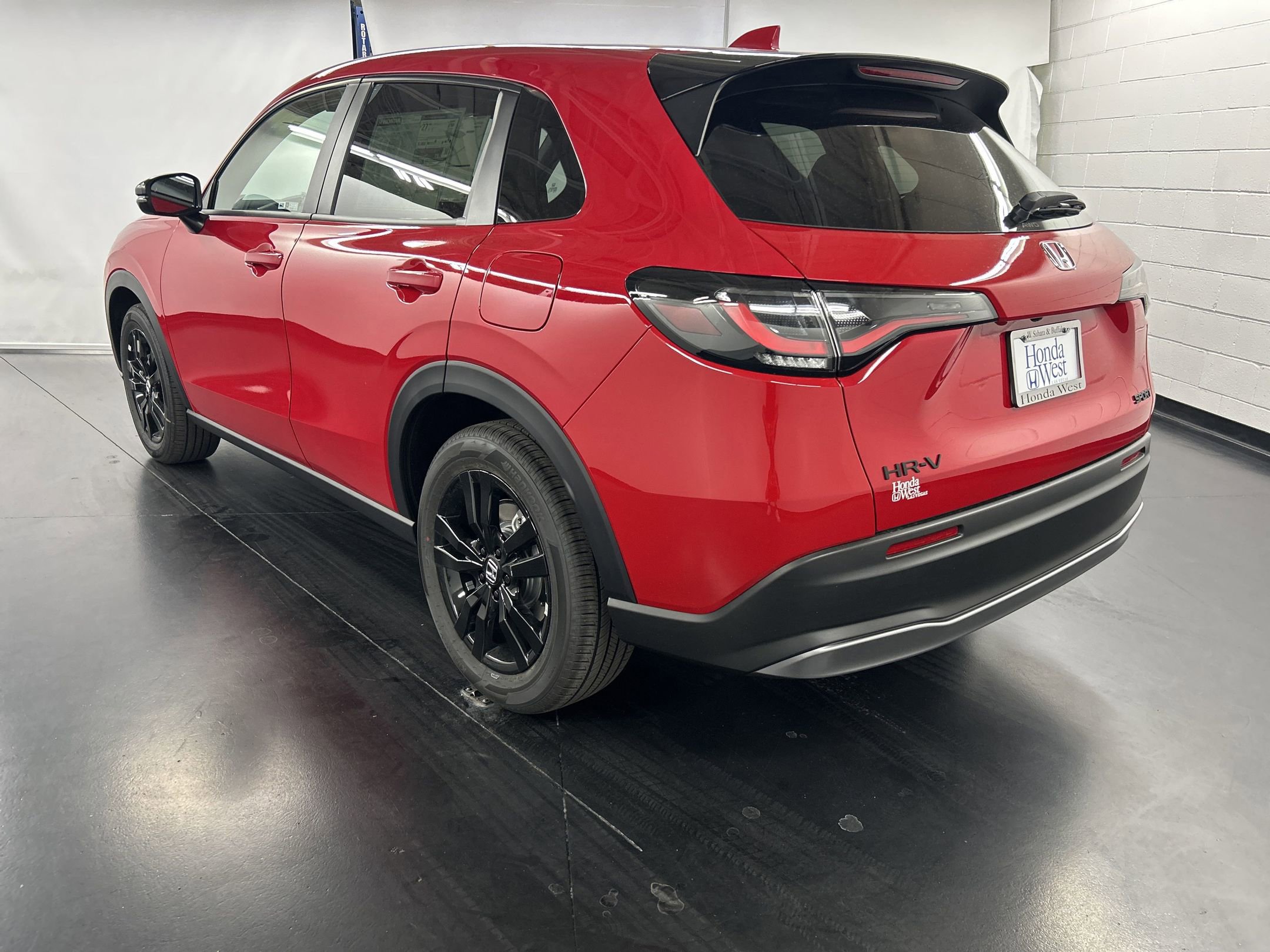 2026 Honda HR-V Sport photo 3