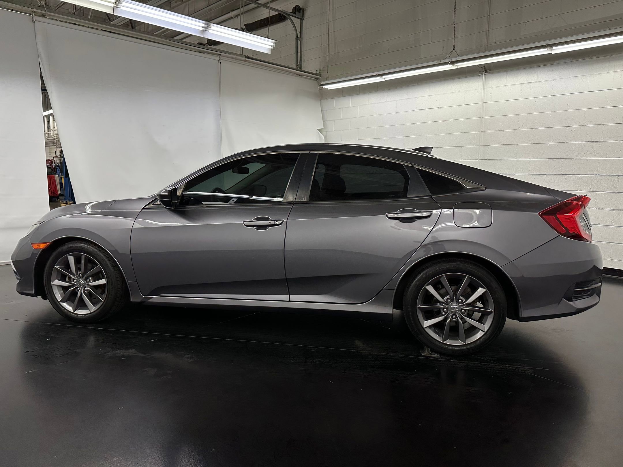 2019 Honda Civic EX photo 2