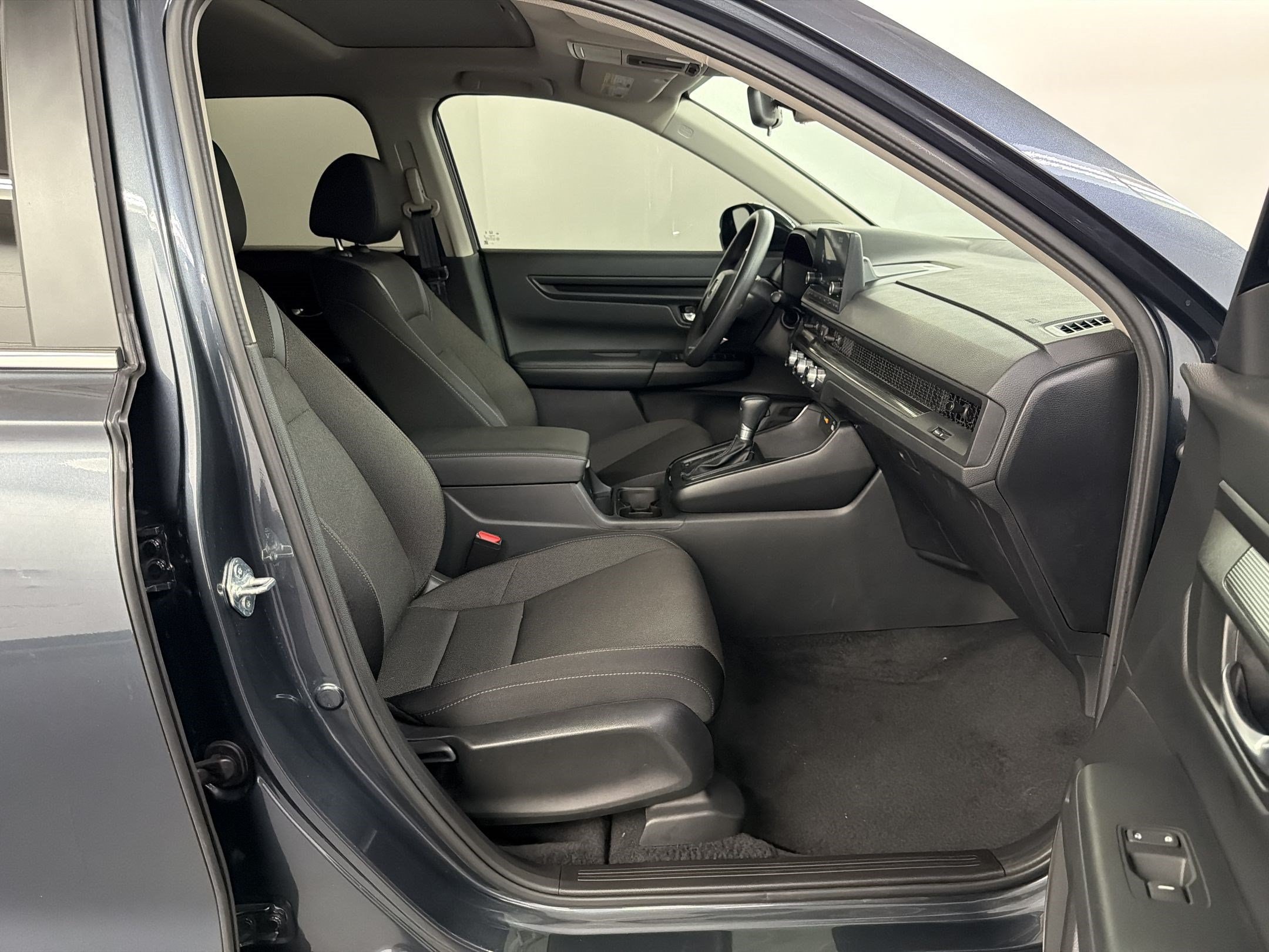 2025 Honda CR-V EX - Photo 23
