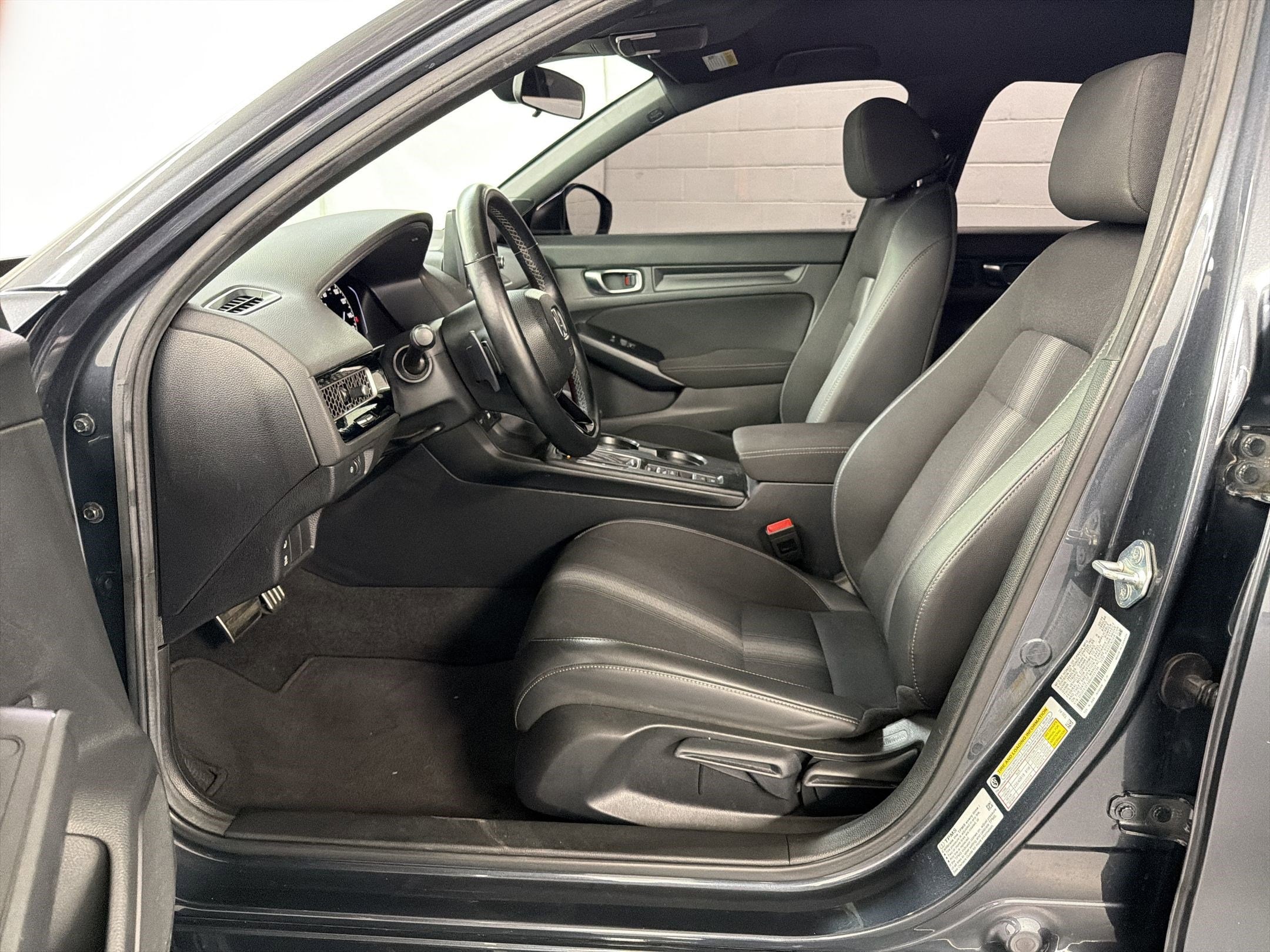 2024 Honda Civic Sport photo 4