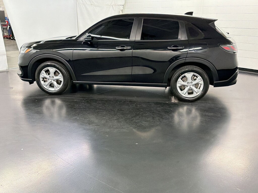 Used 2025 Honda HR-V LX SUV