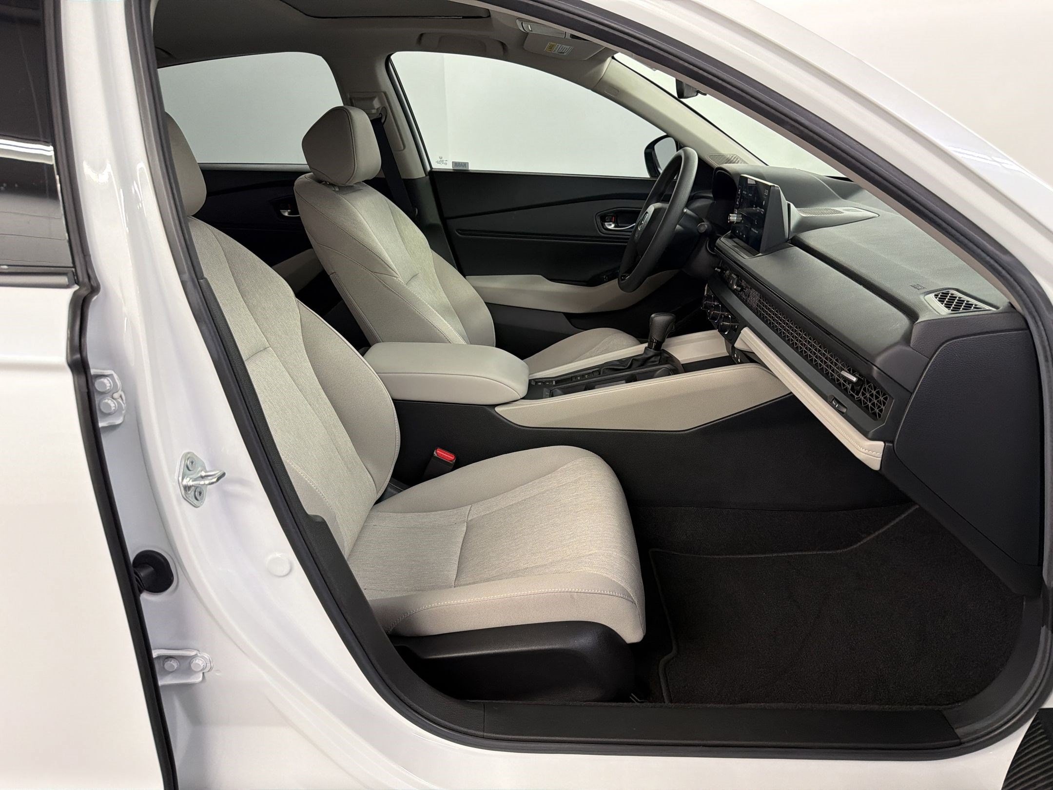 2026 Honda Accord SE - Photo 23