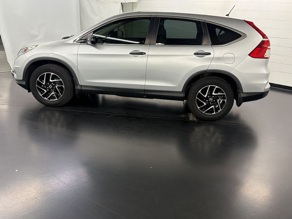 Used 2016 Honda CR-V SE SUV