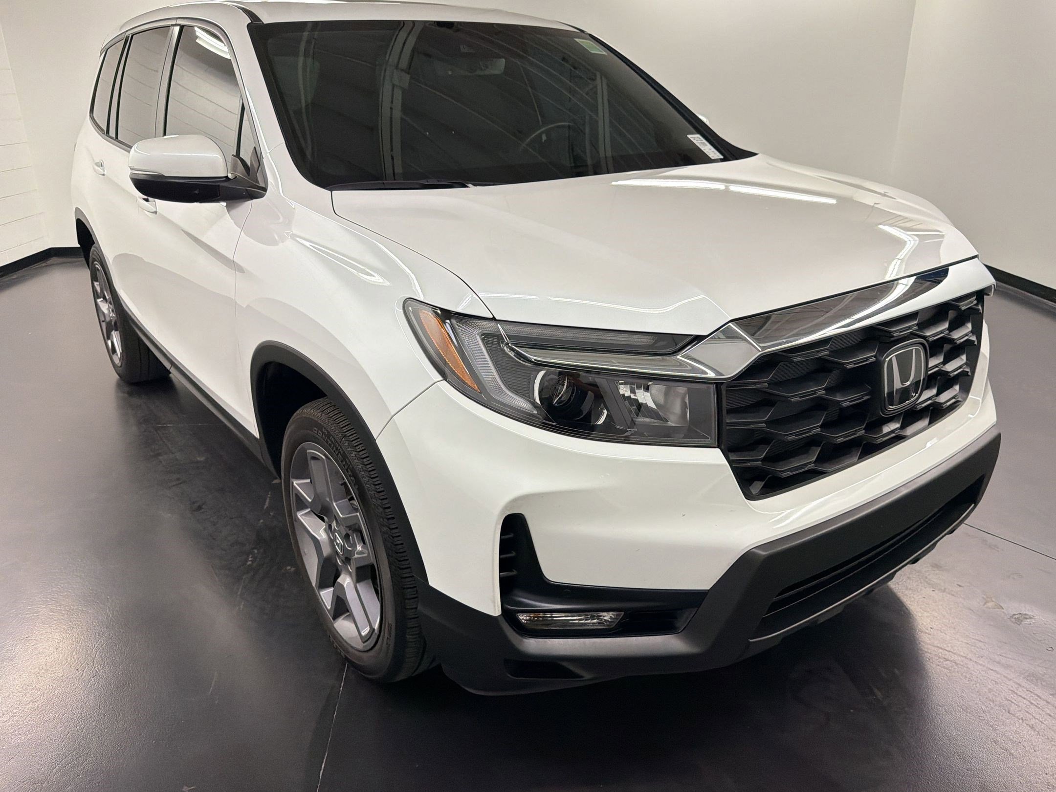 2023 Honda Passport EX-L photo 6
