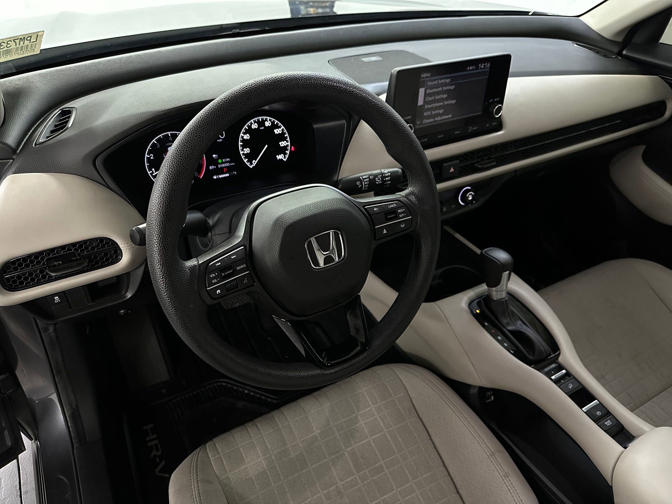 2023 Honda HR-V LX photo 4