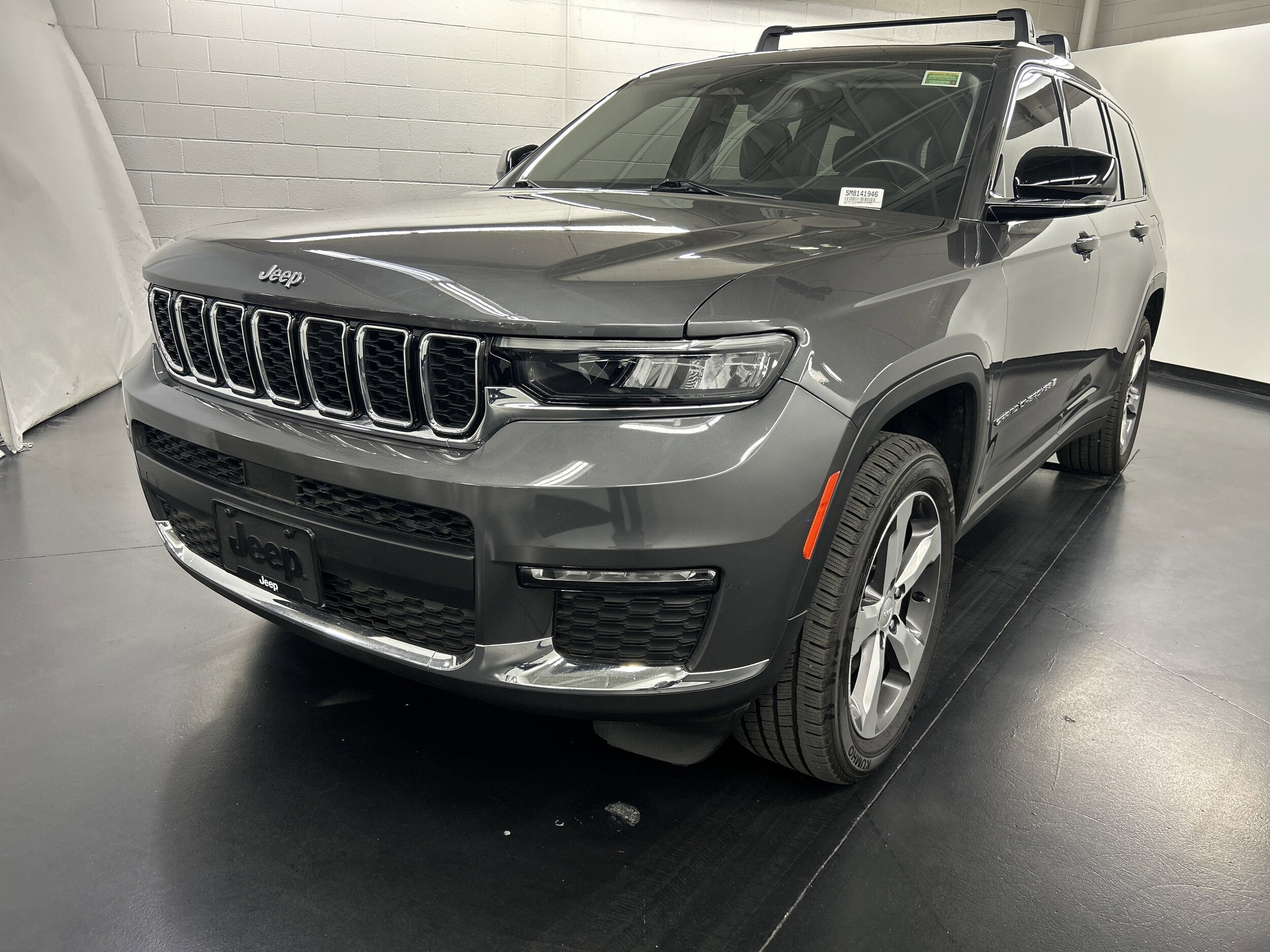 2021 Jeep Grand Cherokee Limited photo 3