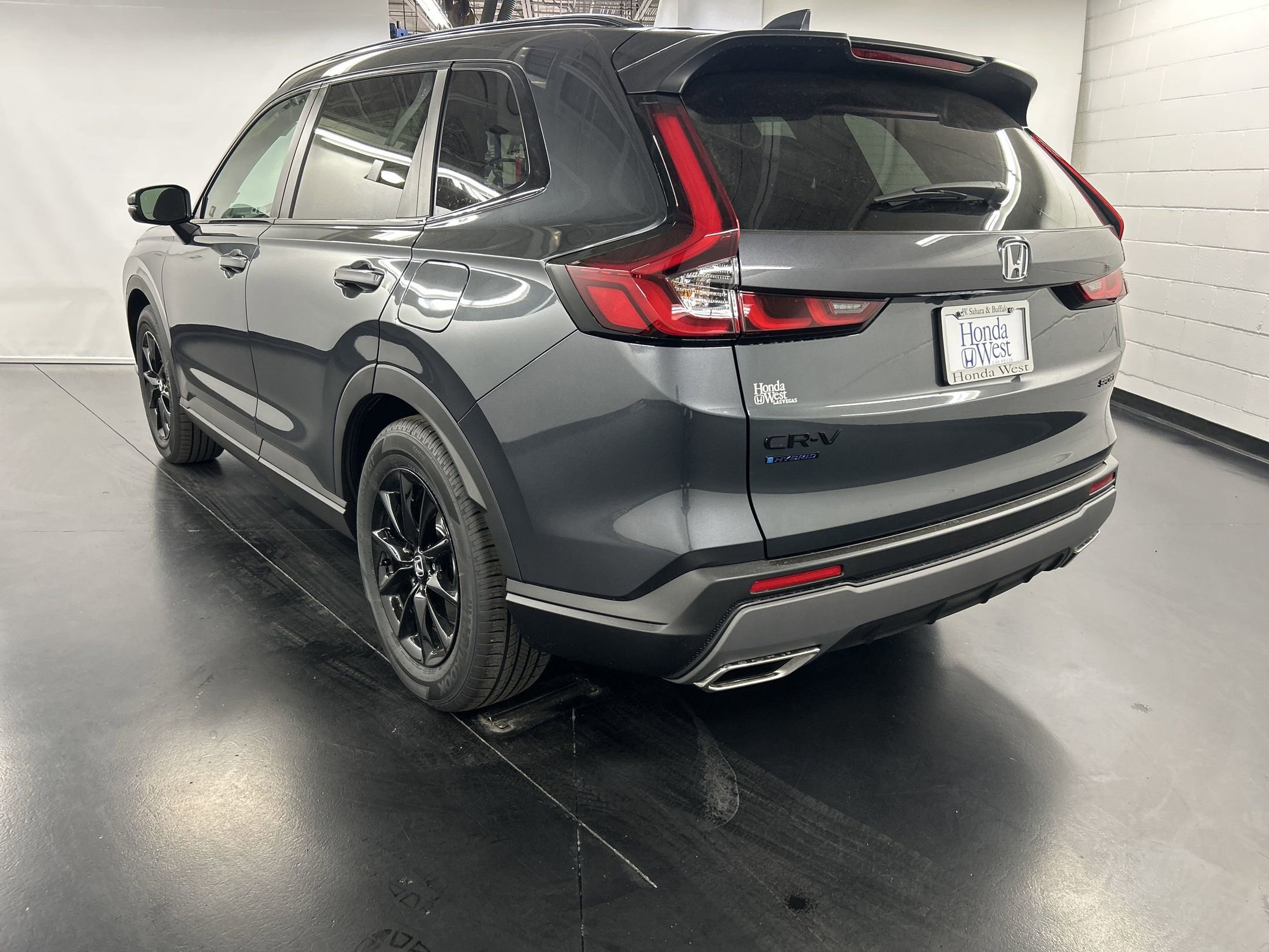 2026 Honda CR-V Hybrid Sport photo 2