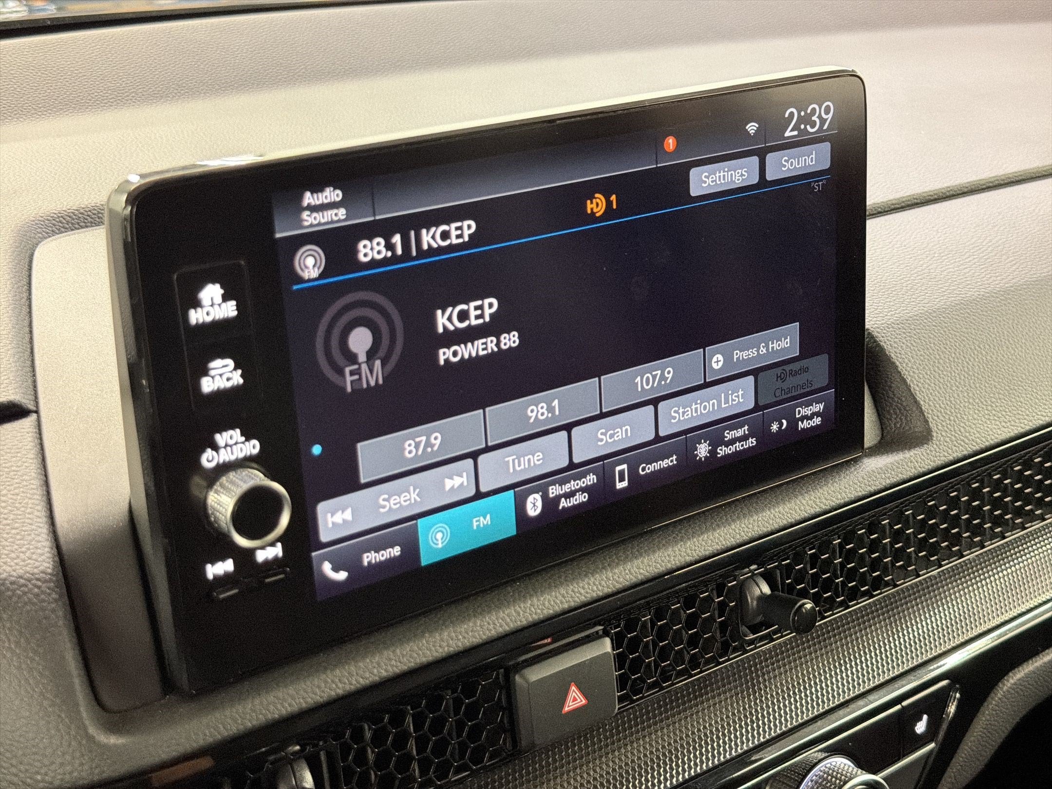 2025 Honda CR-V EX-L - Photo 23